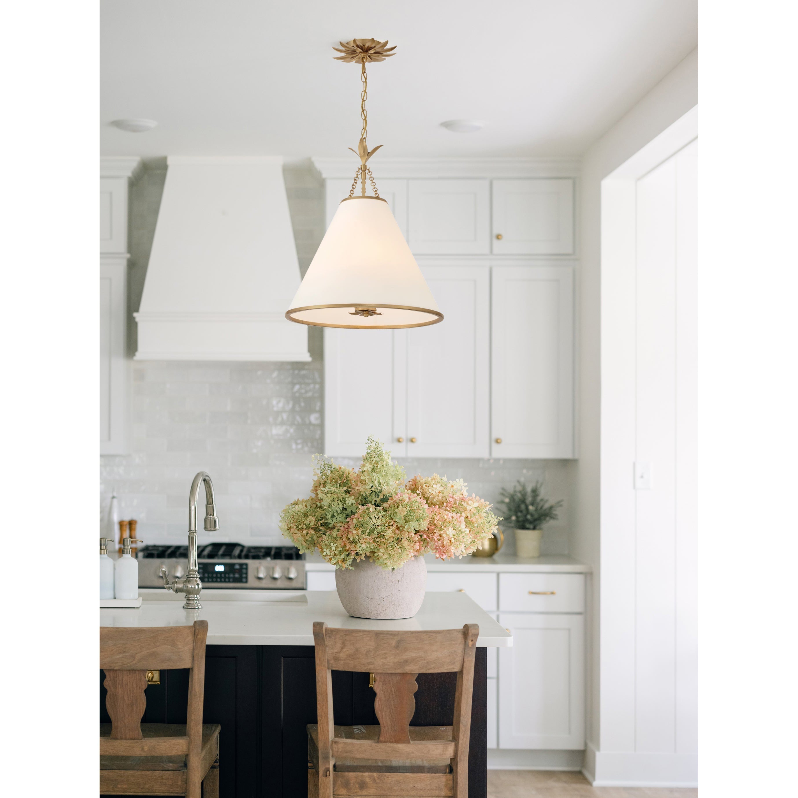 Aeon Modern Minimalist Brass Fabric Pendant Lamp - Letslighting