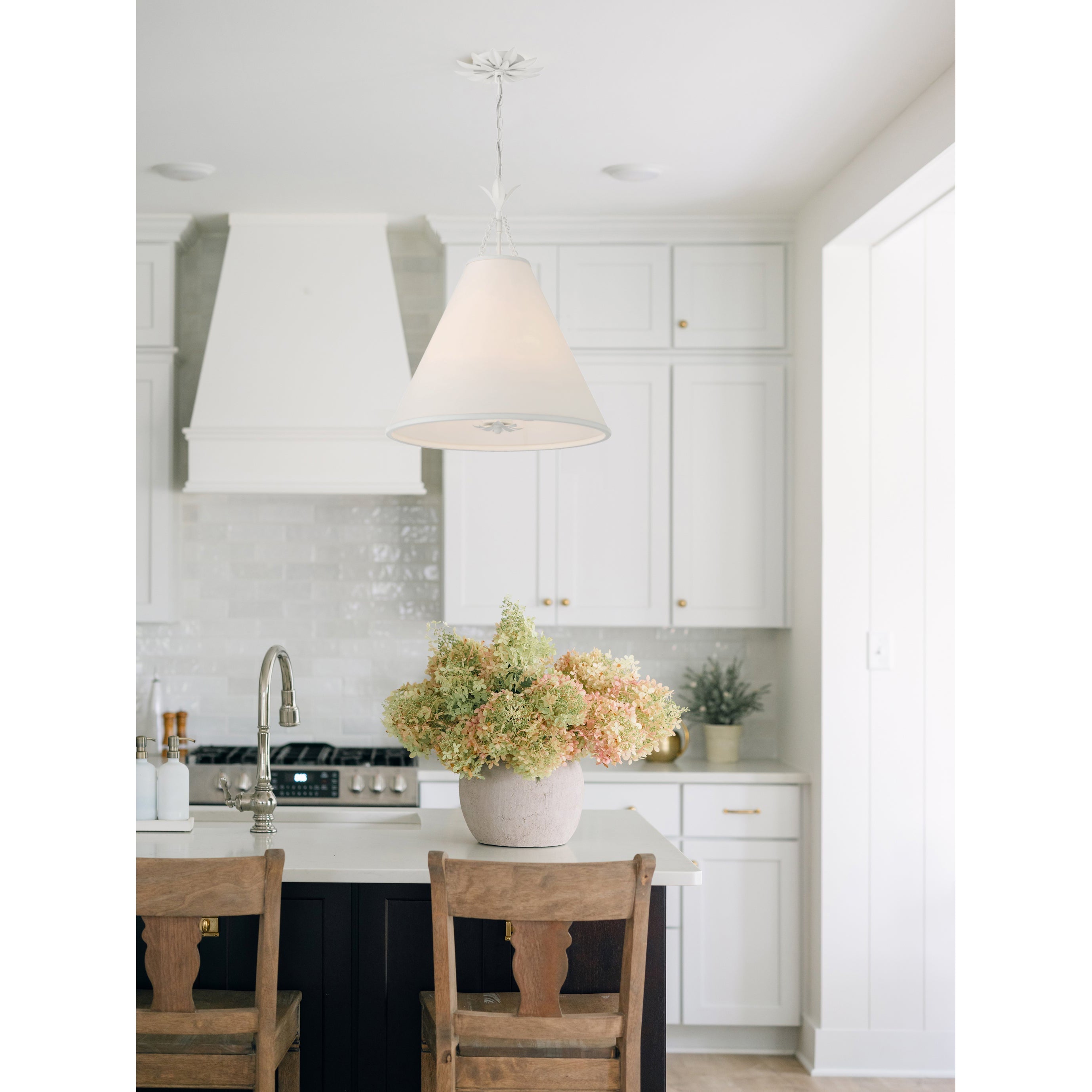 Aeon Modern Minimalist Brass Fabric Pendant Lamp - Letslighting