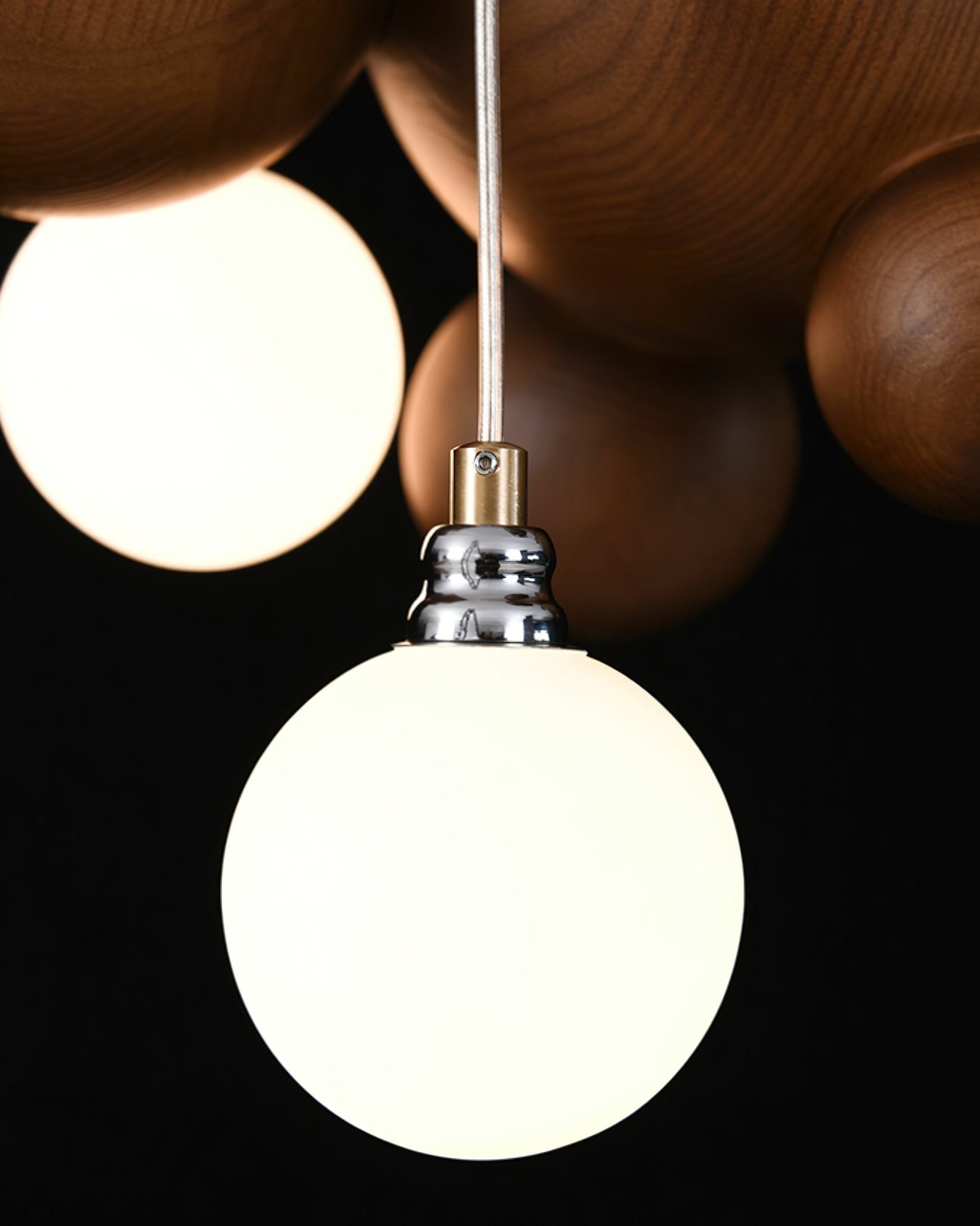 Lustra Chandelier Wood & Acrylic Bubble Ball Cluster - Letslighting