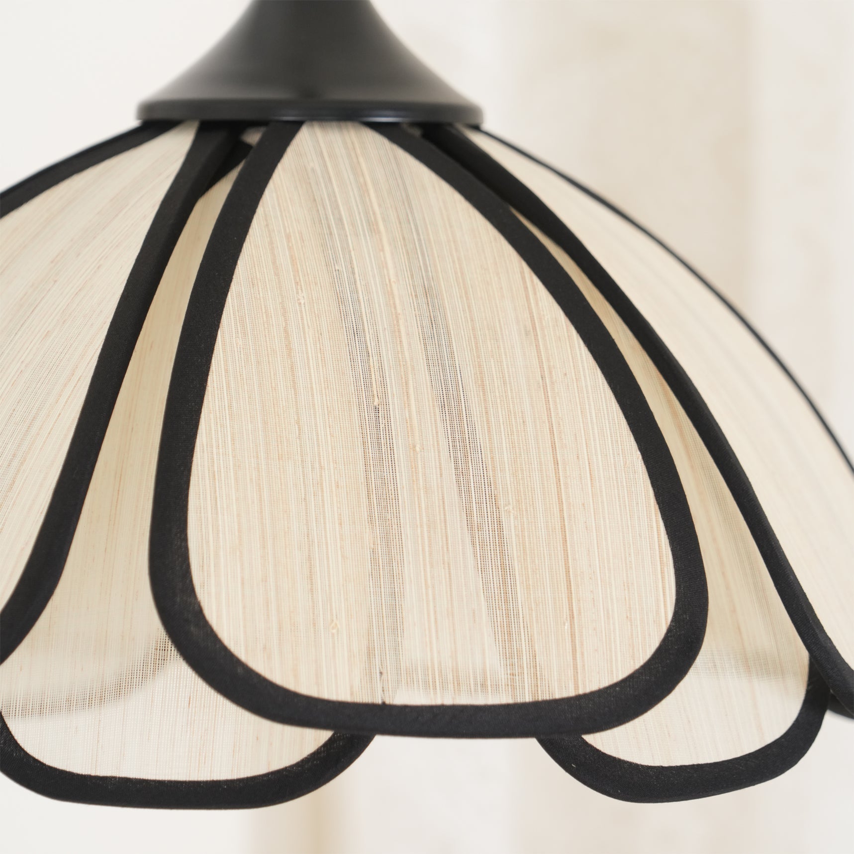 Ivsiliel Natural Burnt Petal Wall Lamp - Letslighting