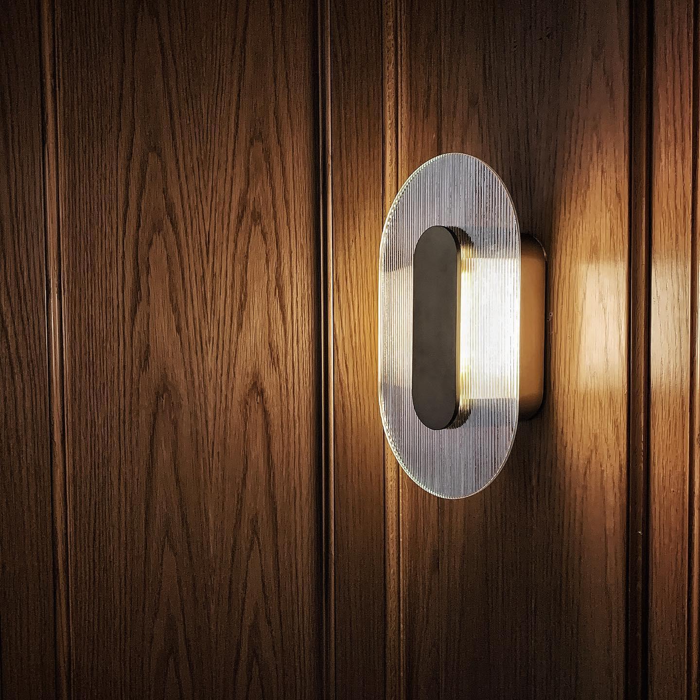 Uvyneth Premium Nordic Art Button Glass Wall Lamp - Letslighting