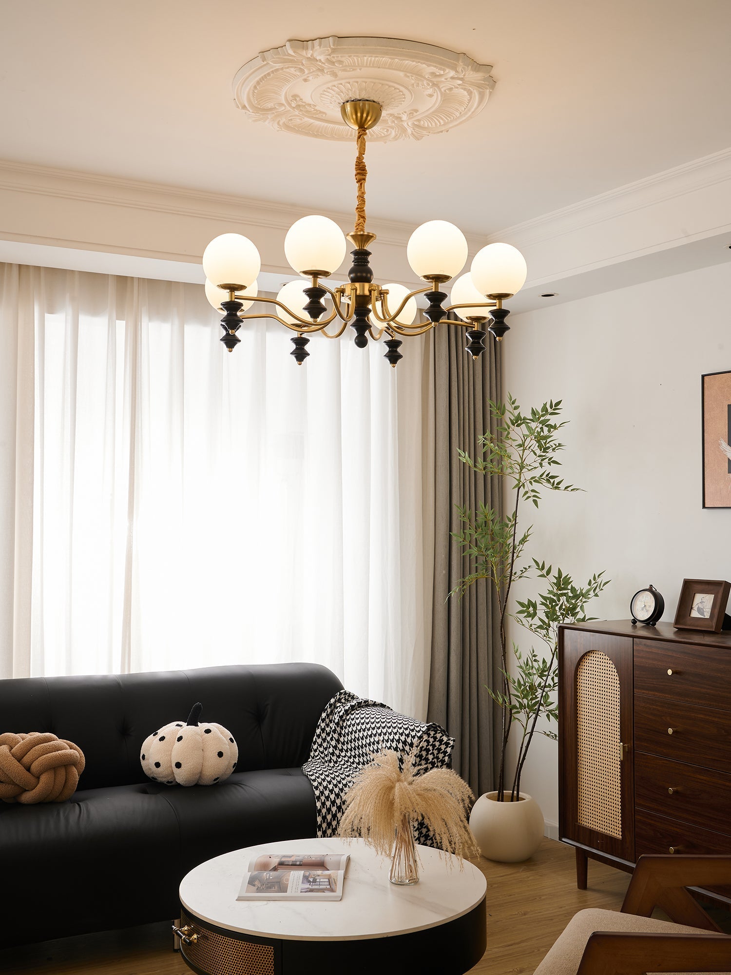 Ordore Traditional Elegance Vintage Wood Chandelier - Letslighting
