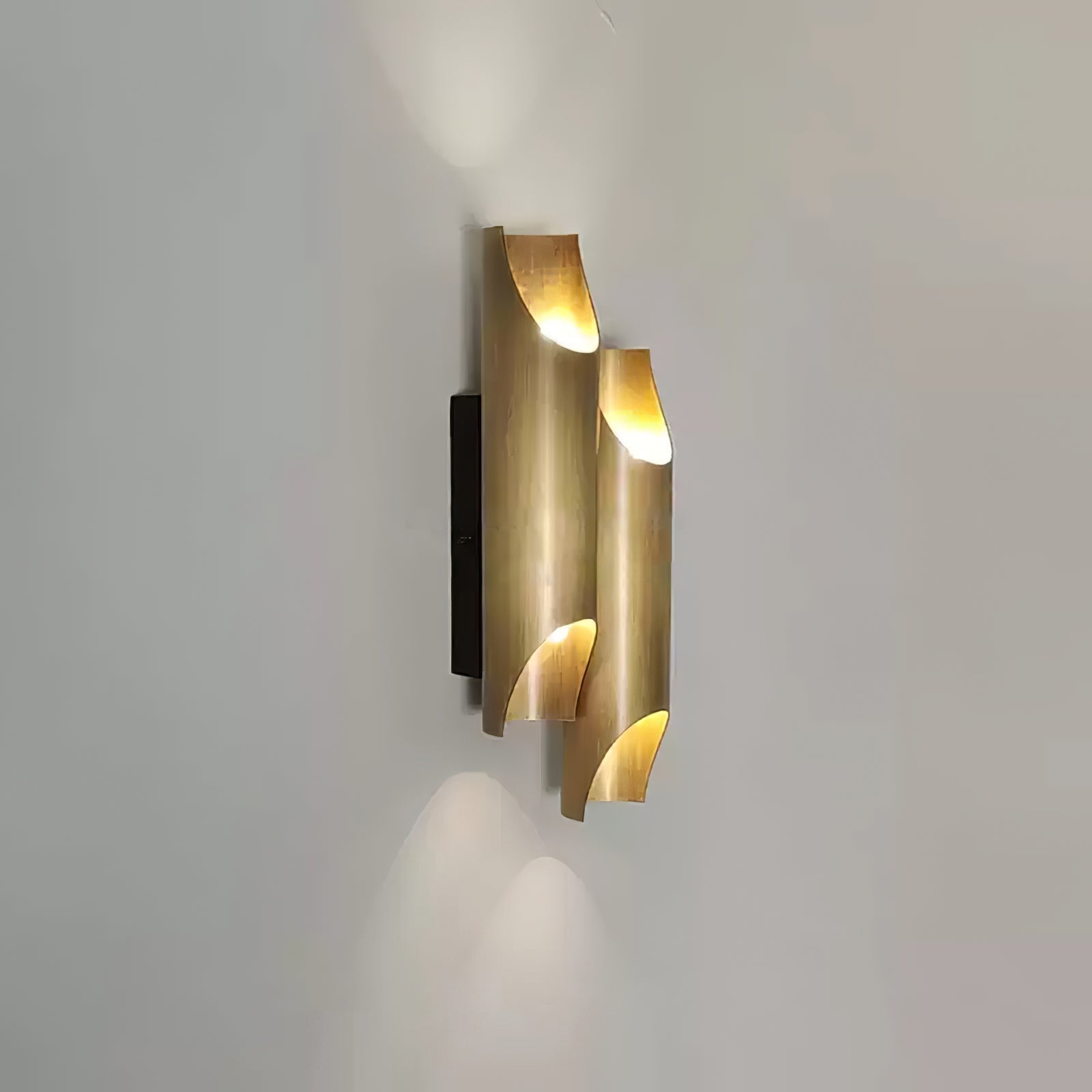 Zodoran Traditional Brass Wall Lamp - Letslighting