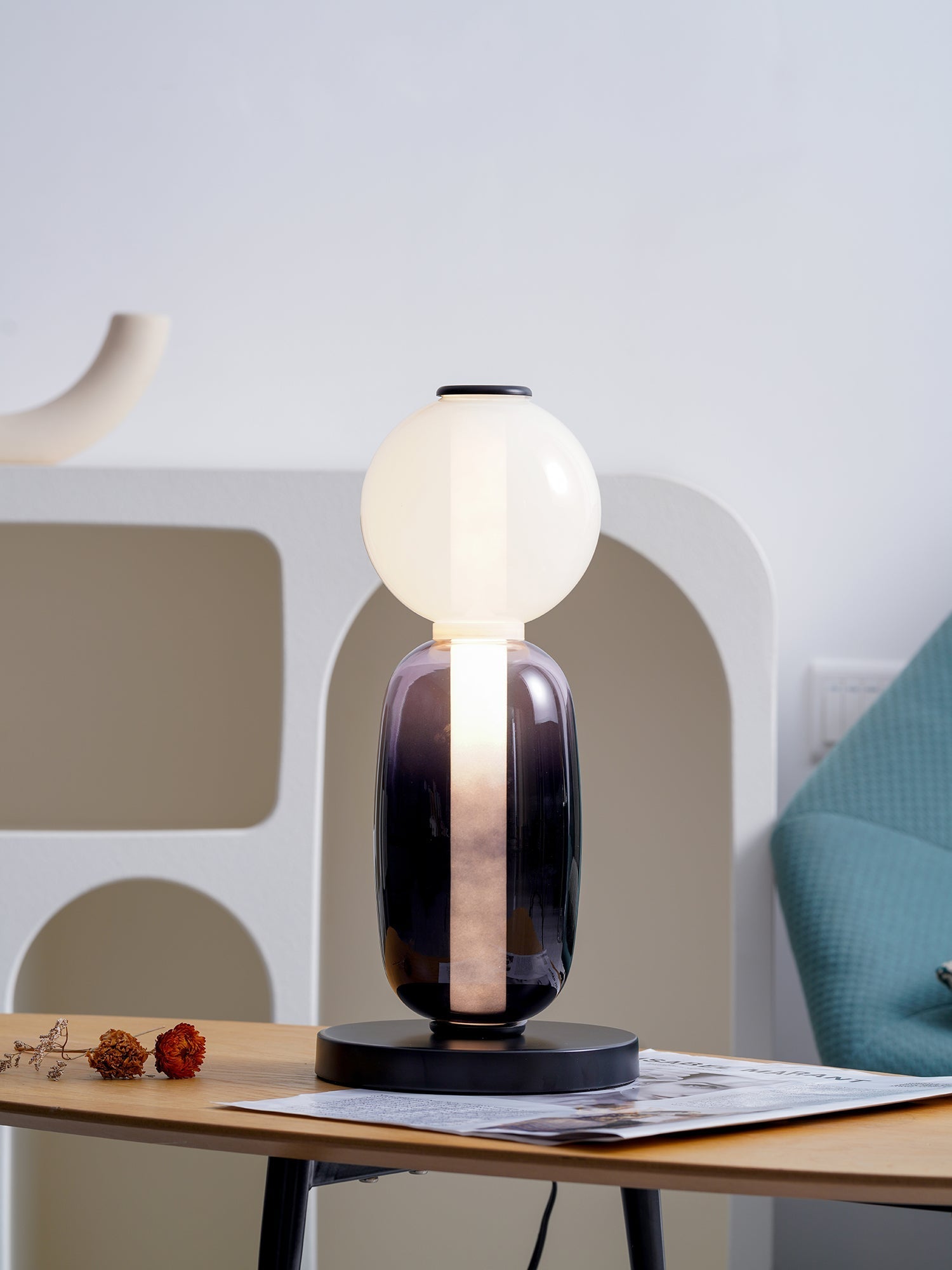 Elias Modern Table Lamp - Letslighting
