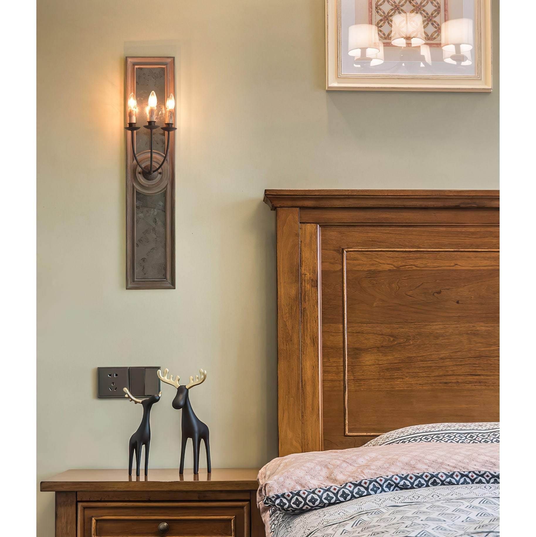 Phasis 3-Light Mirrored Elegance Vintage Sconce Wall Lamp - Letslighting