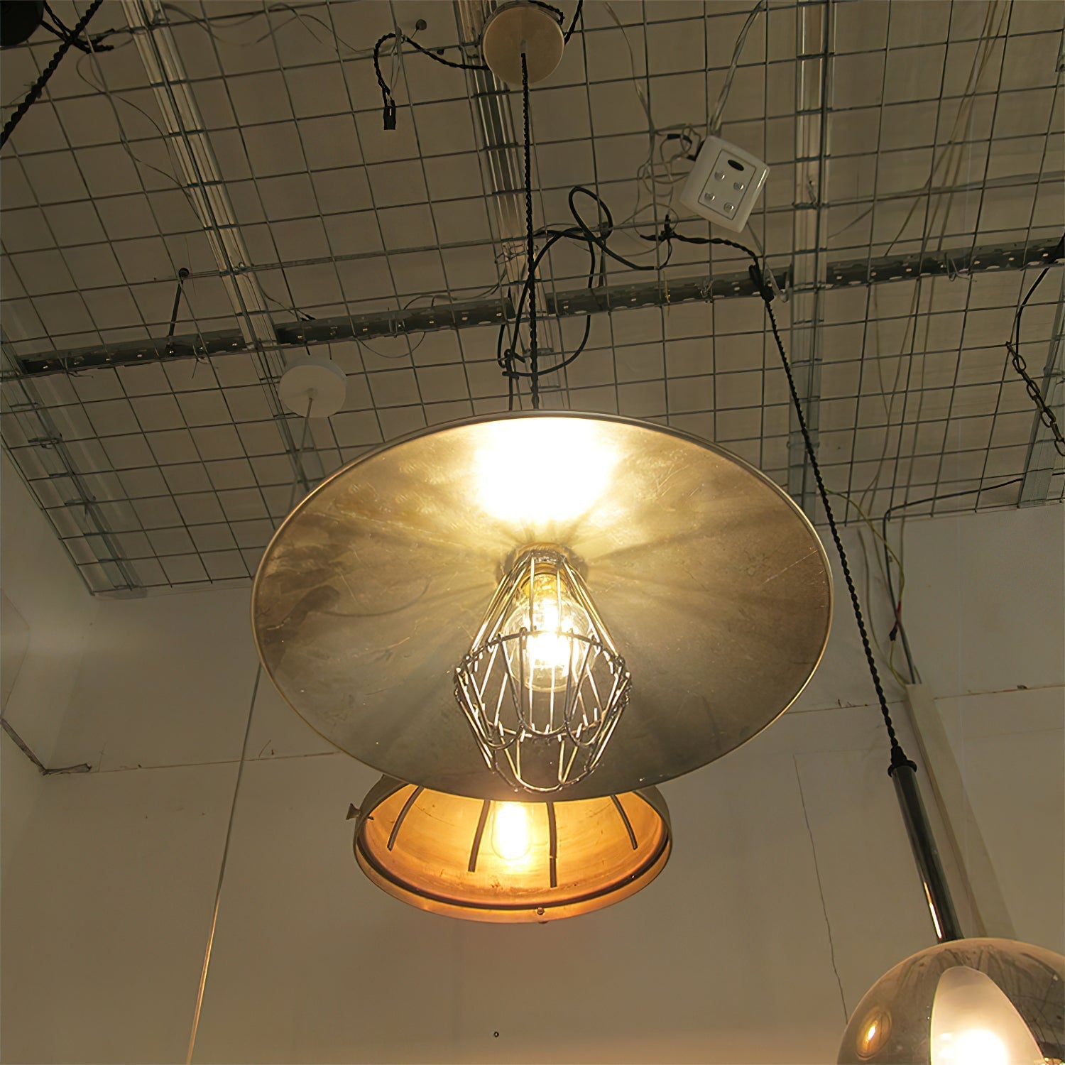 Stella Vintage Industrial Art Pendant Light - Letslighting