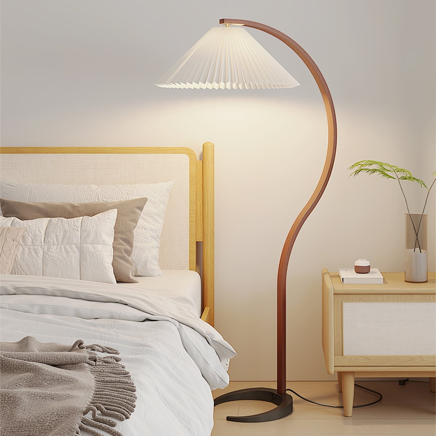 Viaro Wood Floor Lamp - Letslighting