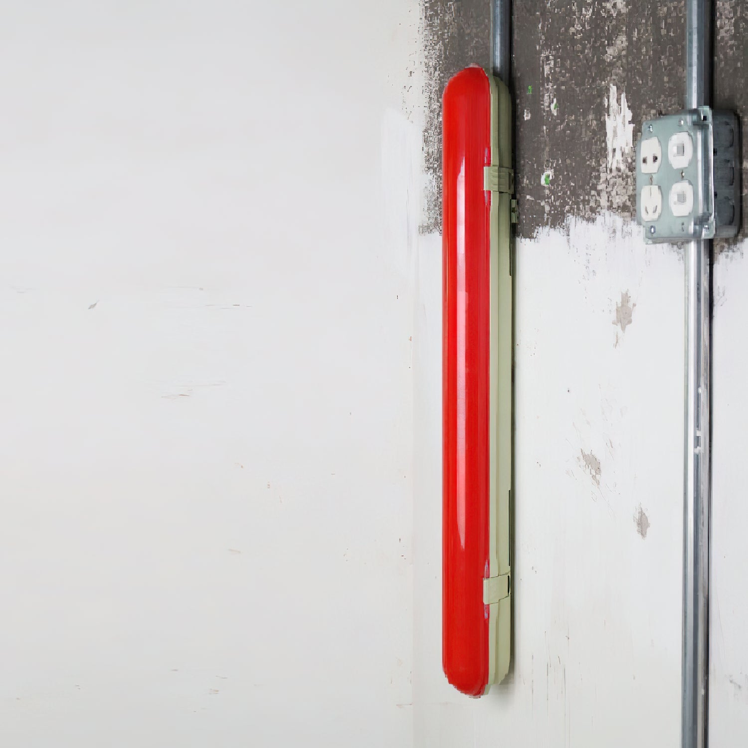 Joy Modern Minimalist Red Plastic Wall Lamp - Letslighting