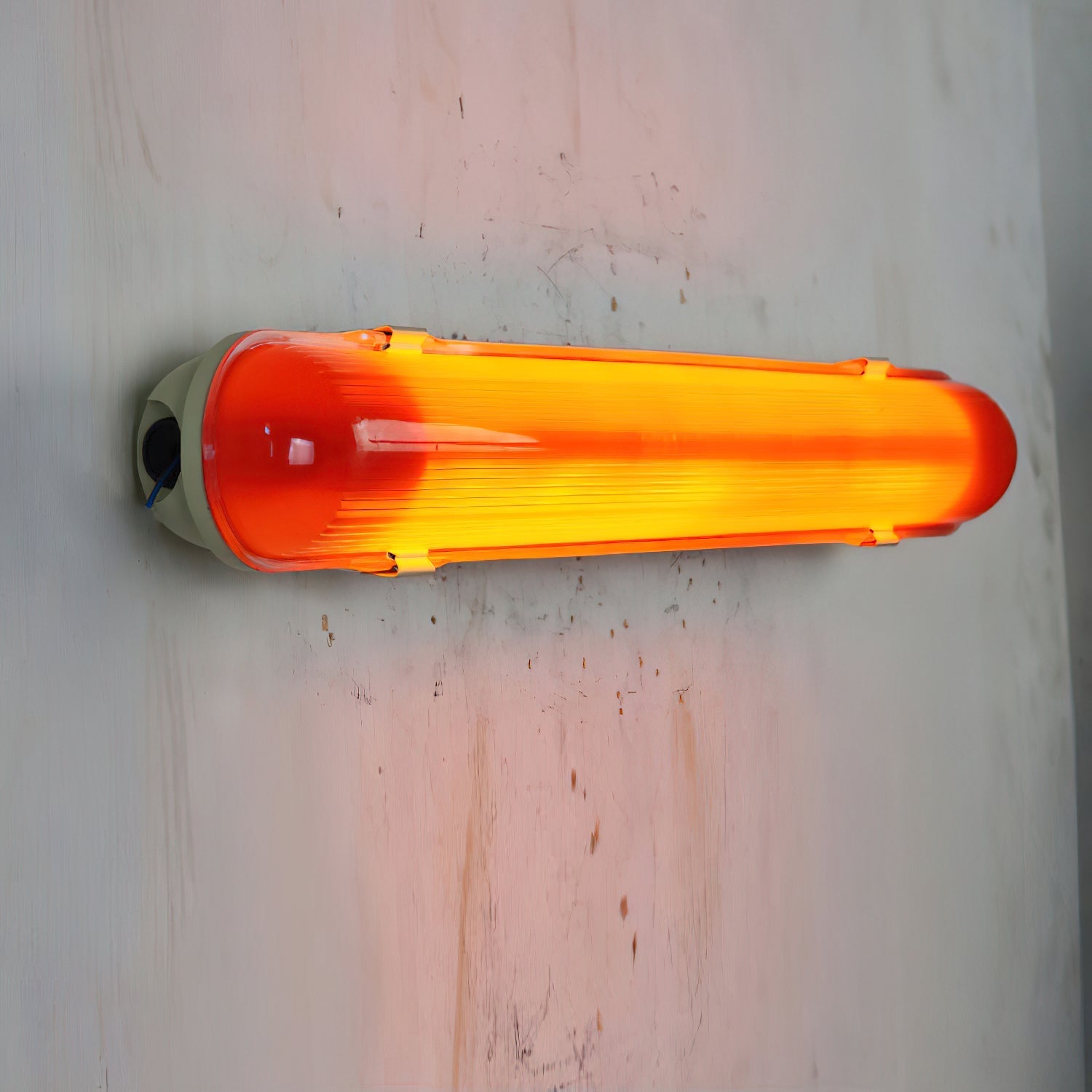 Joy Modern Minimalist Red Plastic Wall Lamp - Letslighting