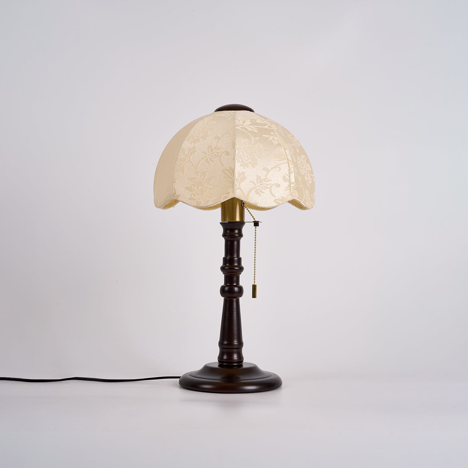 Beckett Vintage Wood Table Lamp - Letslighting
