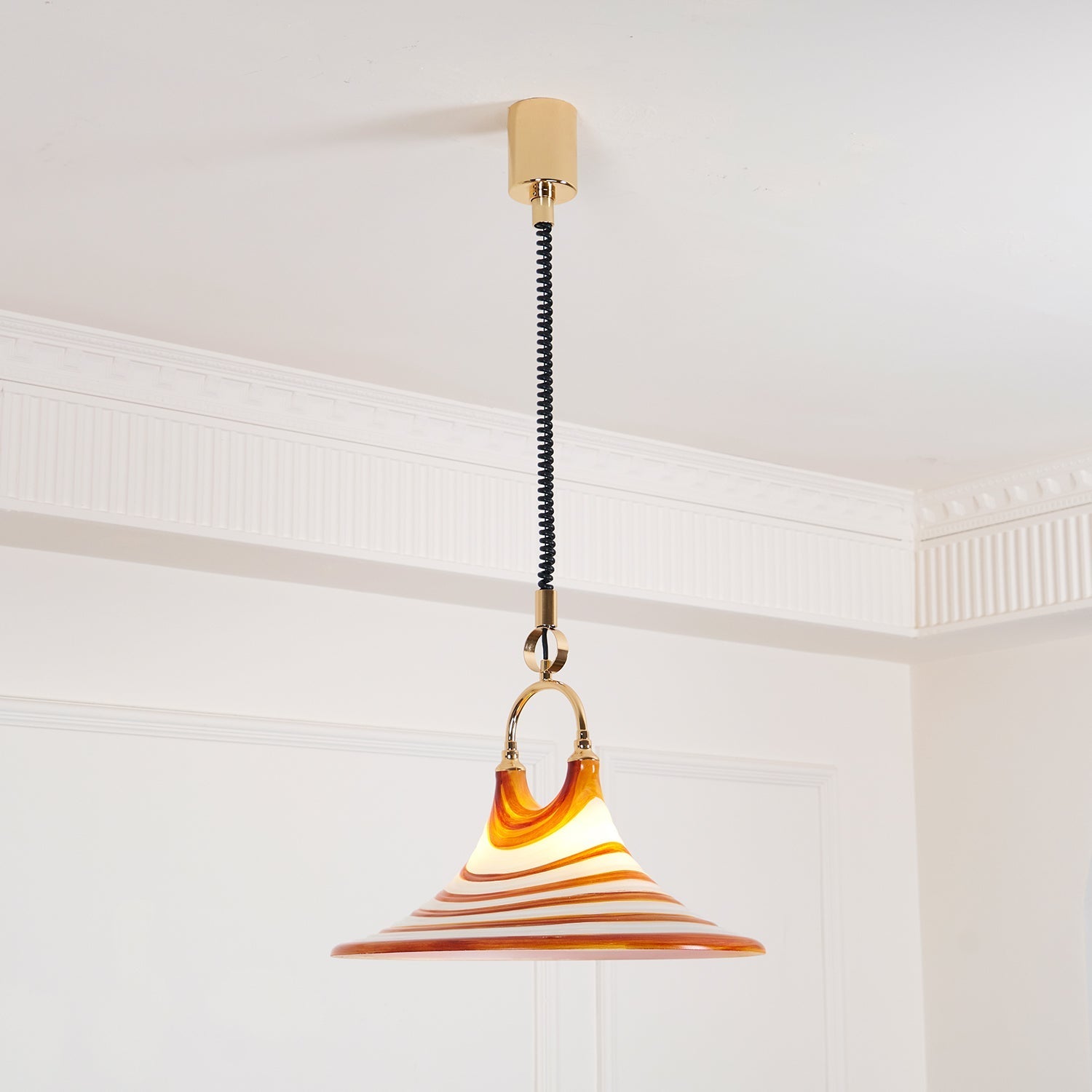 Aria Trumpet Individual Creativity Plastic Pendant Lamp - Letslighting