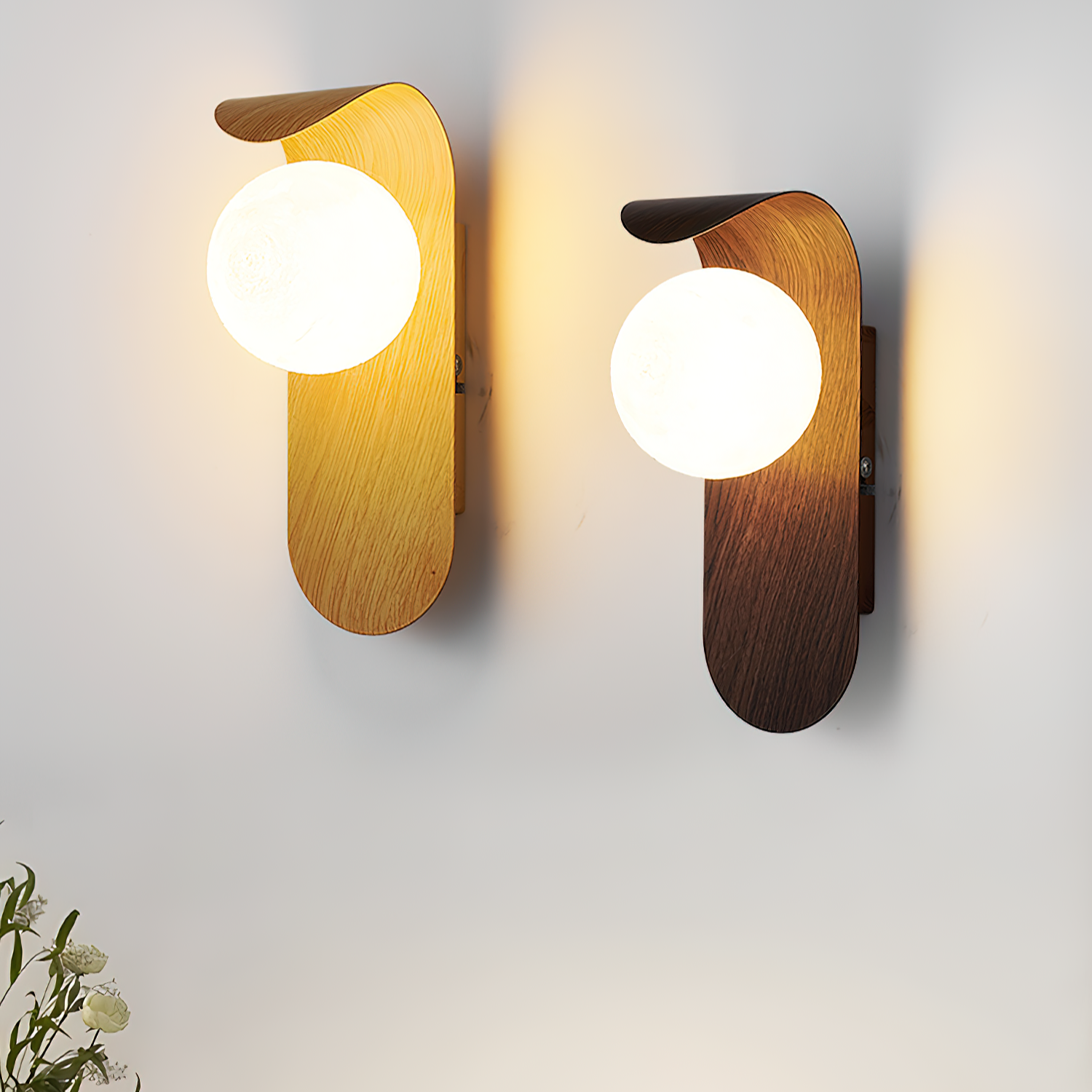Muto Indoor Wall Lamp  Wood / Walnut