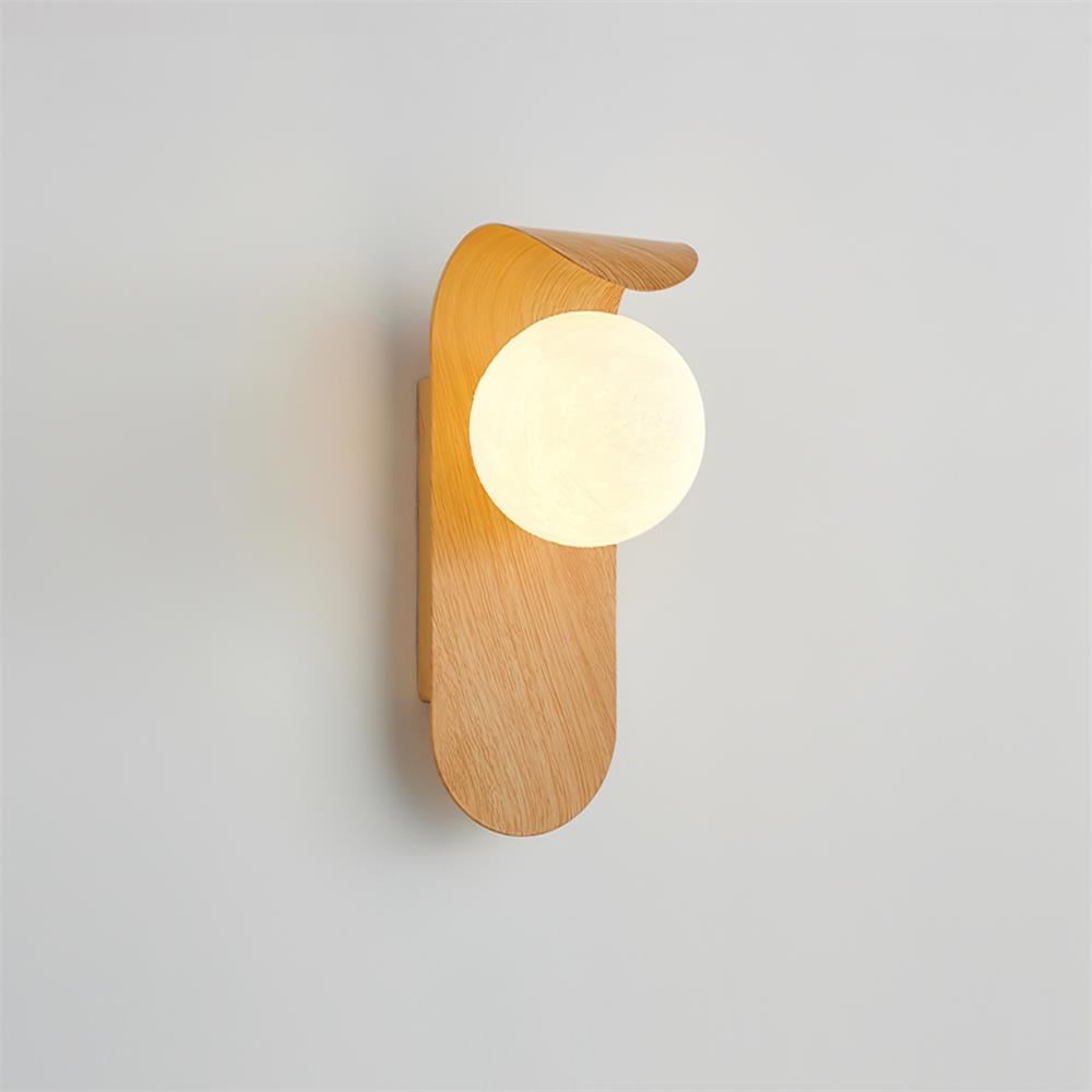 Muto Indoor Wall Lamp  Wood / Walnut