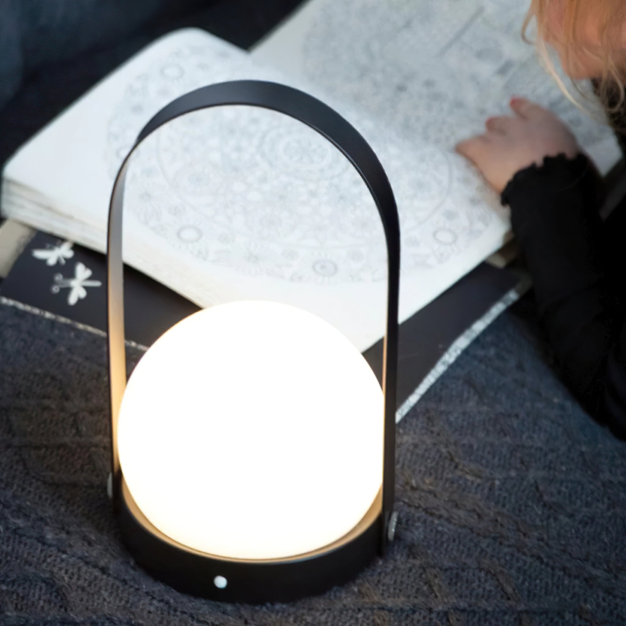 Zenon Glass Minimalist Table Lamp - Letslighting
