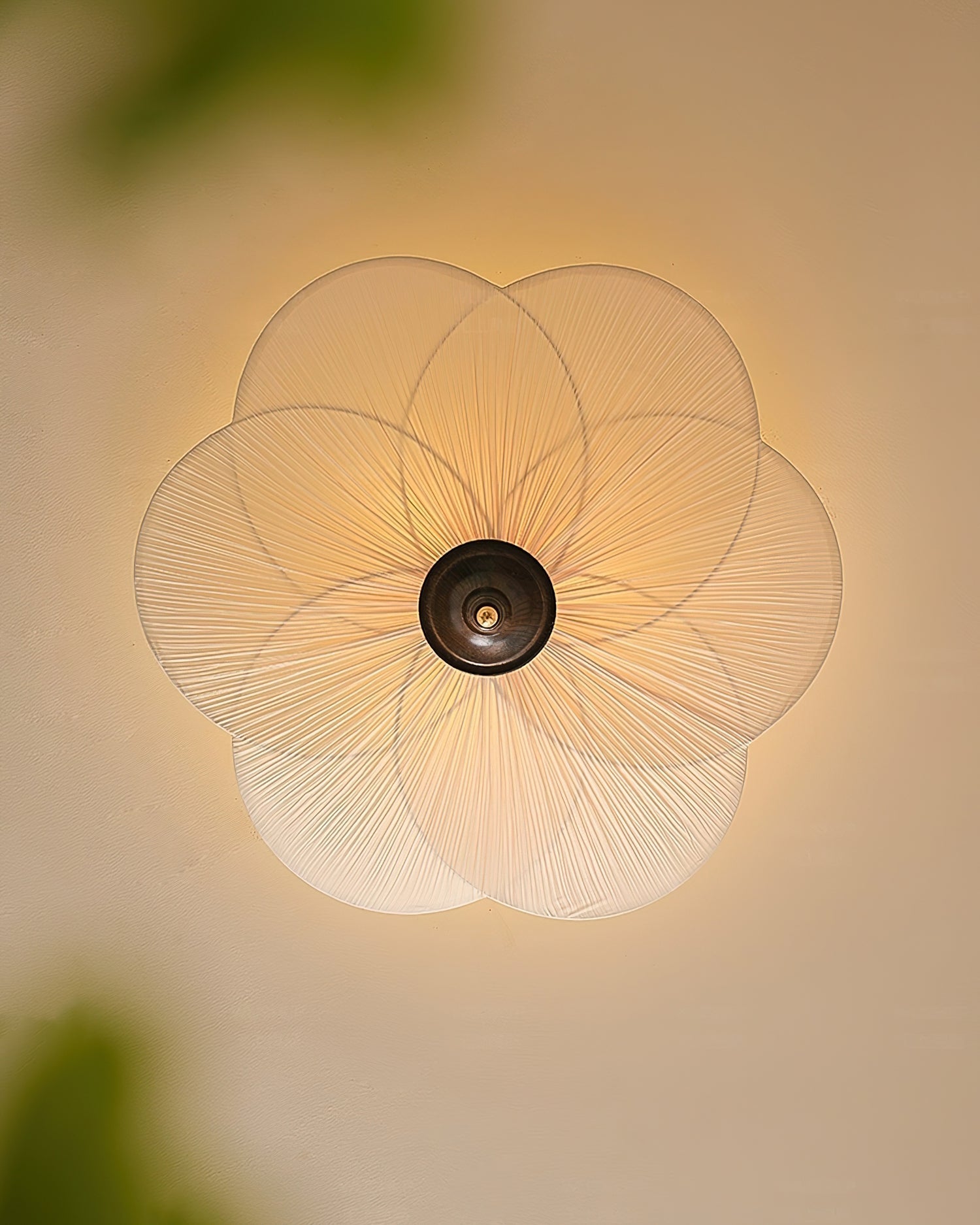 Evola Petal-Inspired Flush Mount Ceiling Light - Letslighting