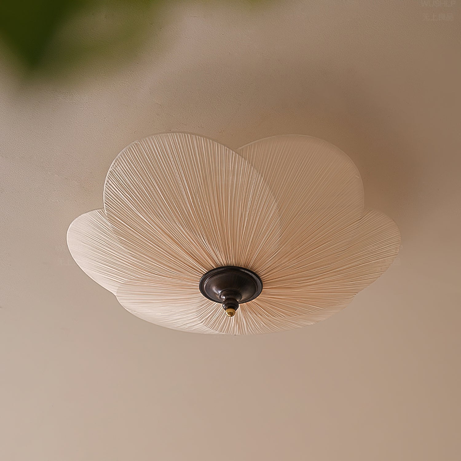 Evola Petal-Inspired Flush Mount Ceiling Light - Letslighting