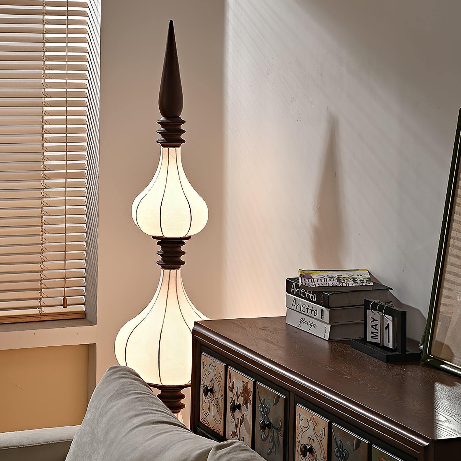 Cetalyra Tiered Gourd Floor Lamp - Letslighting
