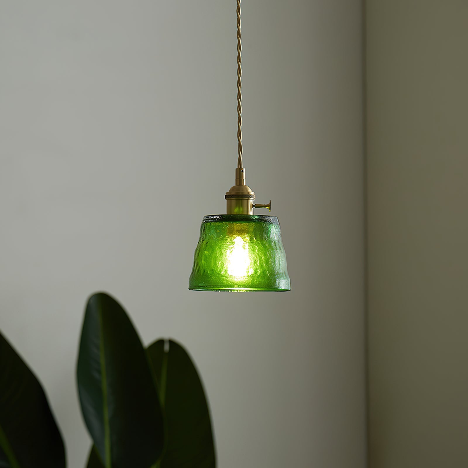 Pendant Lamp Brass and Glass Textured Shade Artisan Vintage Accent