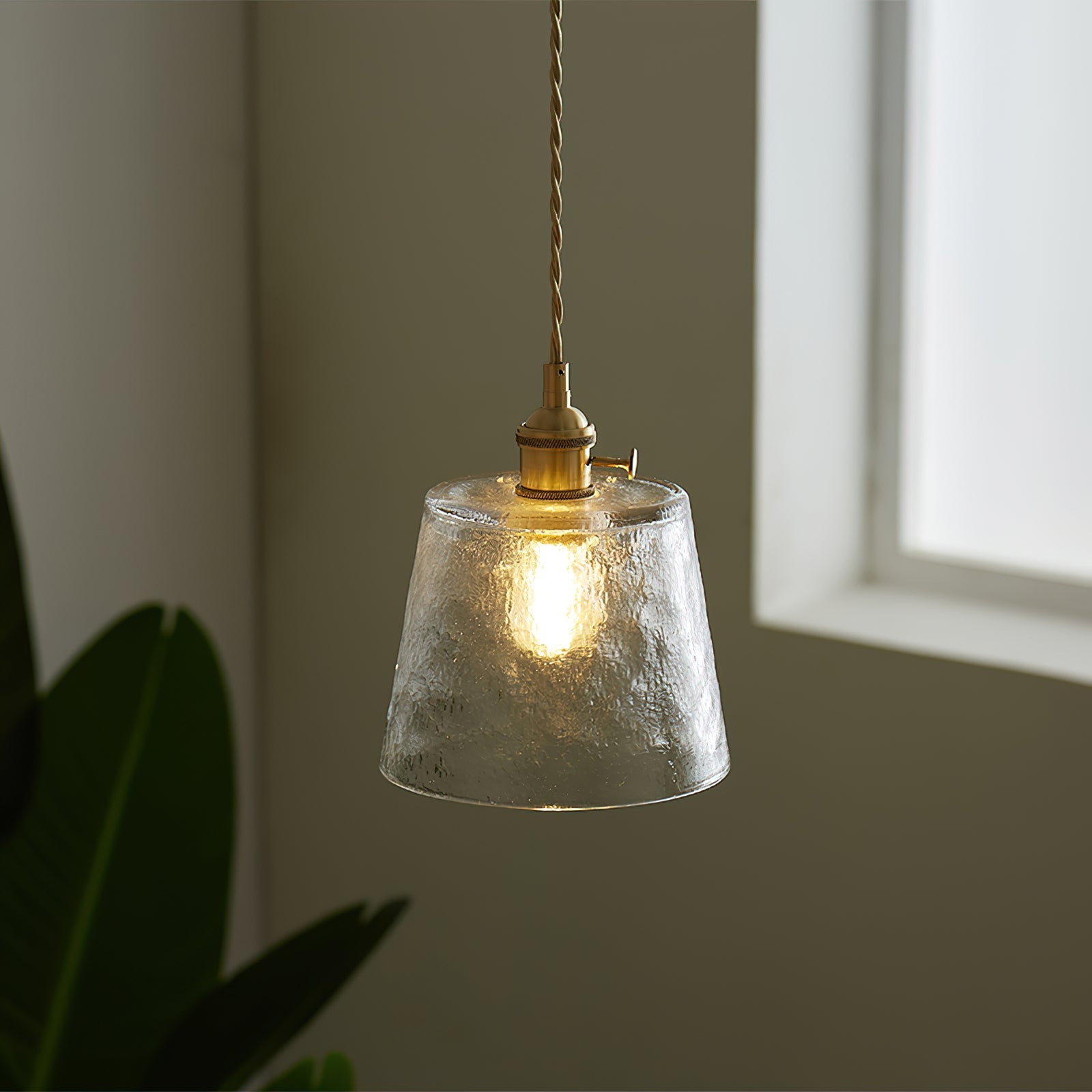 Pendant Lamp Brass and Glass Textured Shade Artisan Vintage Accent