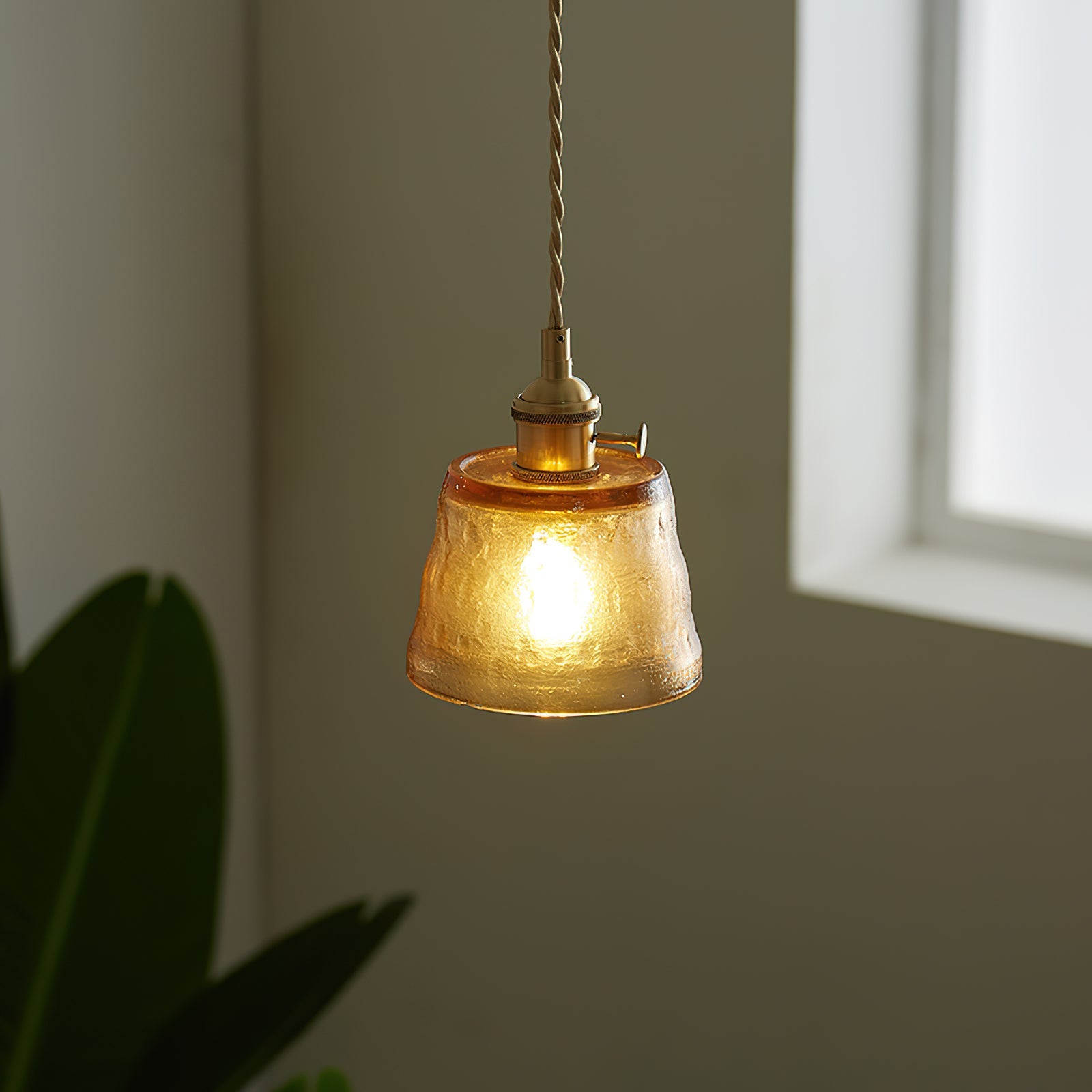 Pendant Lamp Brass and Glass Textured Shade Artisan Vintage Accent