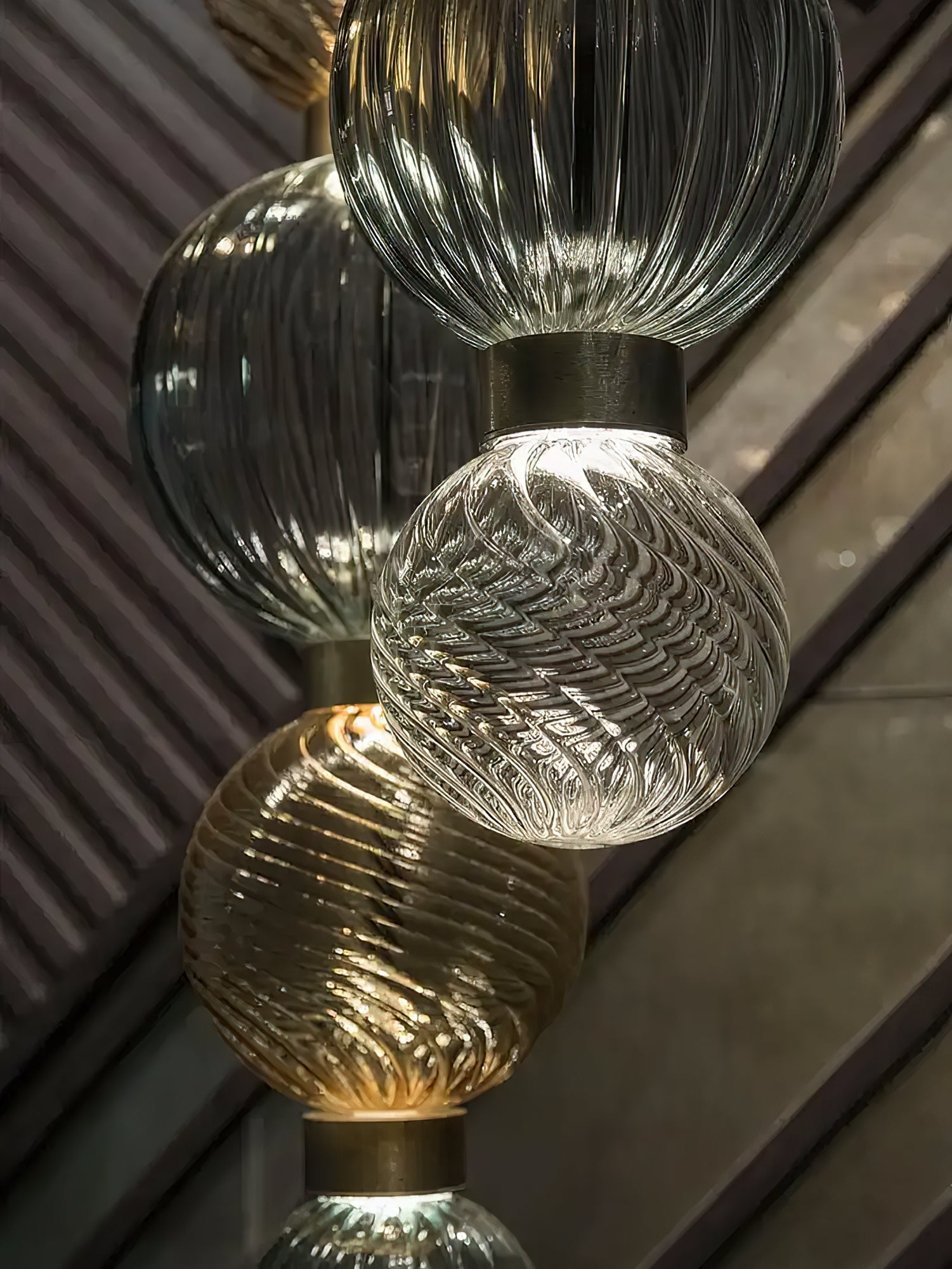 Celvara Globe Pendant Lamp - Letslighting