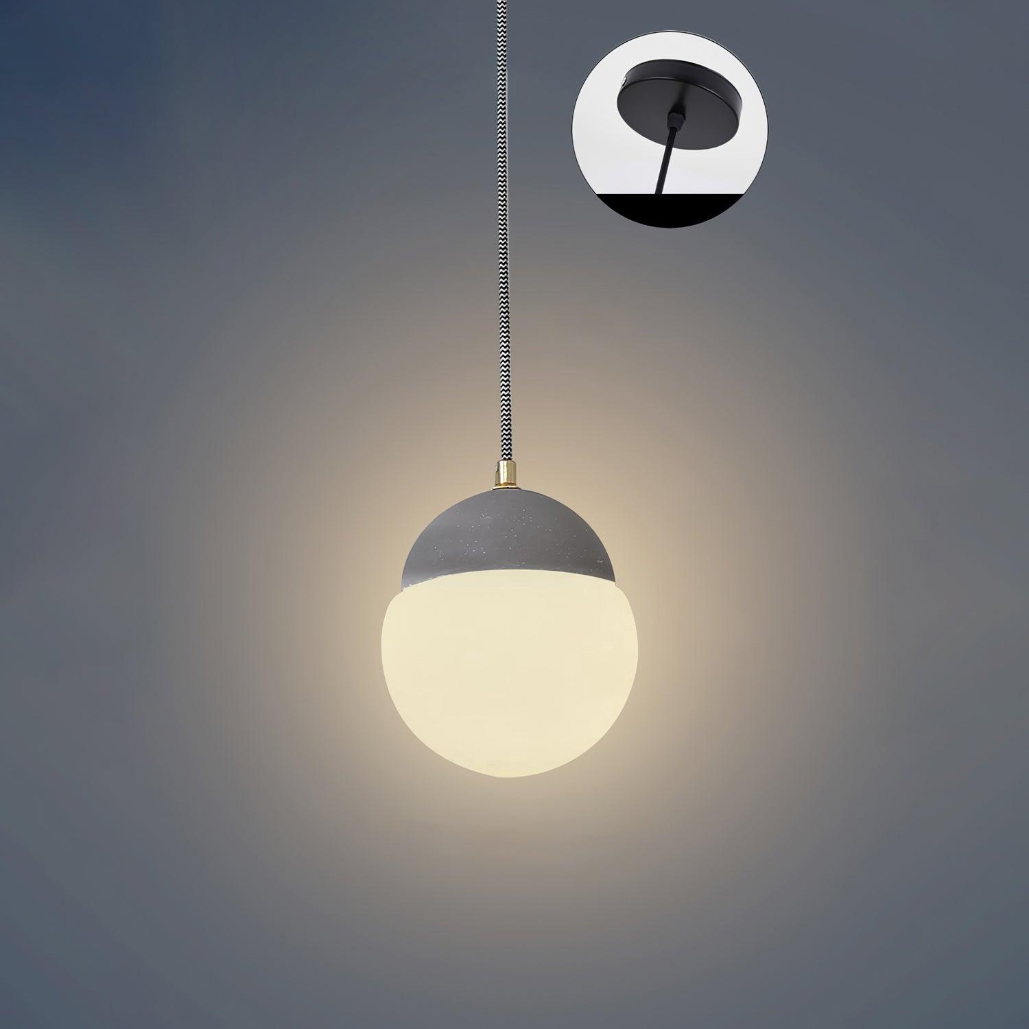 Ilraearis  Glass Pendant Light