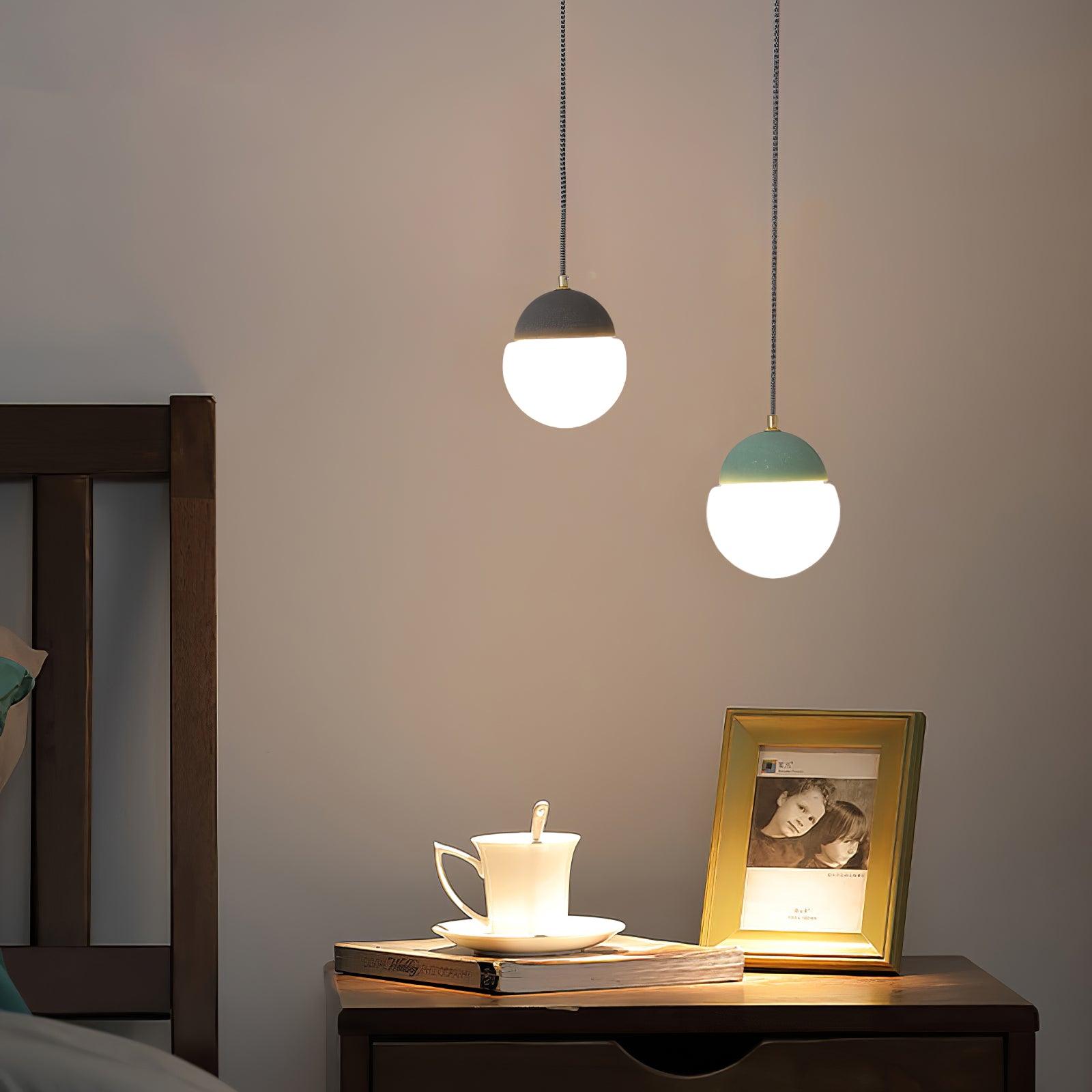 Ilraearis  Glass Pendant Light