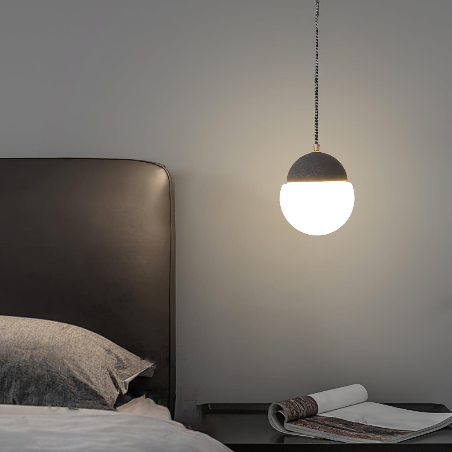 Ilraearis  Glass Pendant Light
