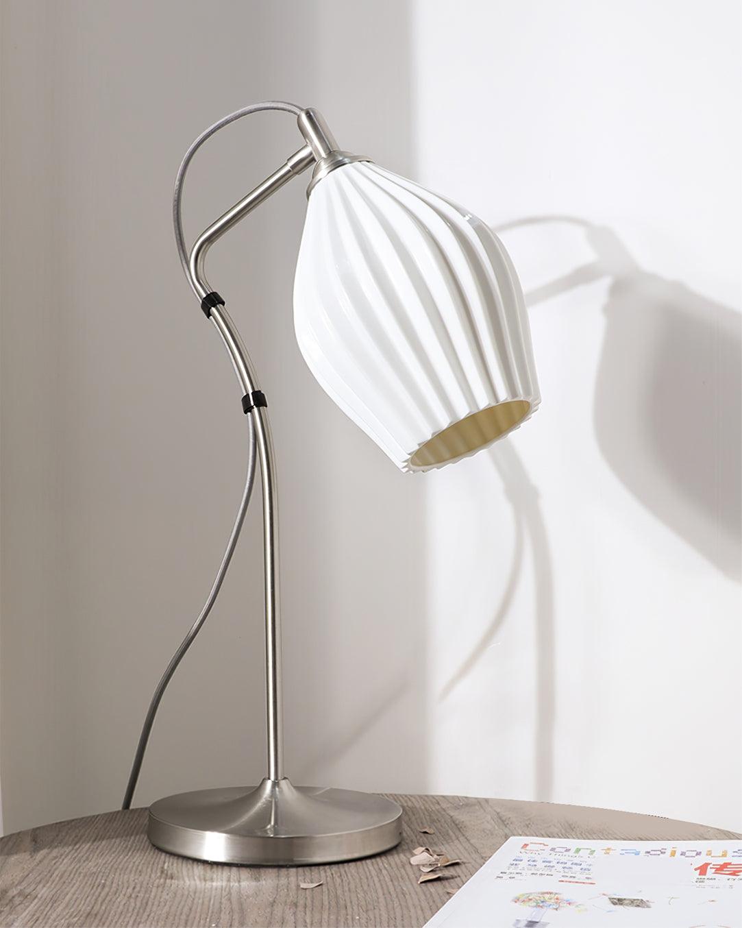 Jude Vintage Table Lamp - Letslighting