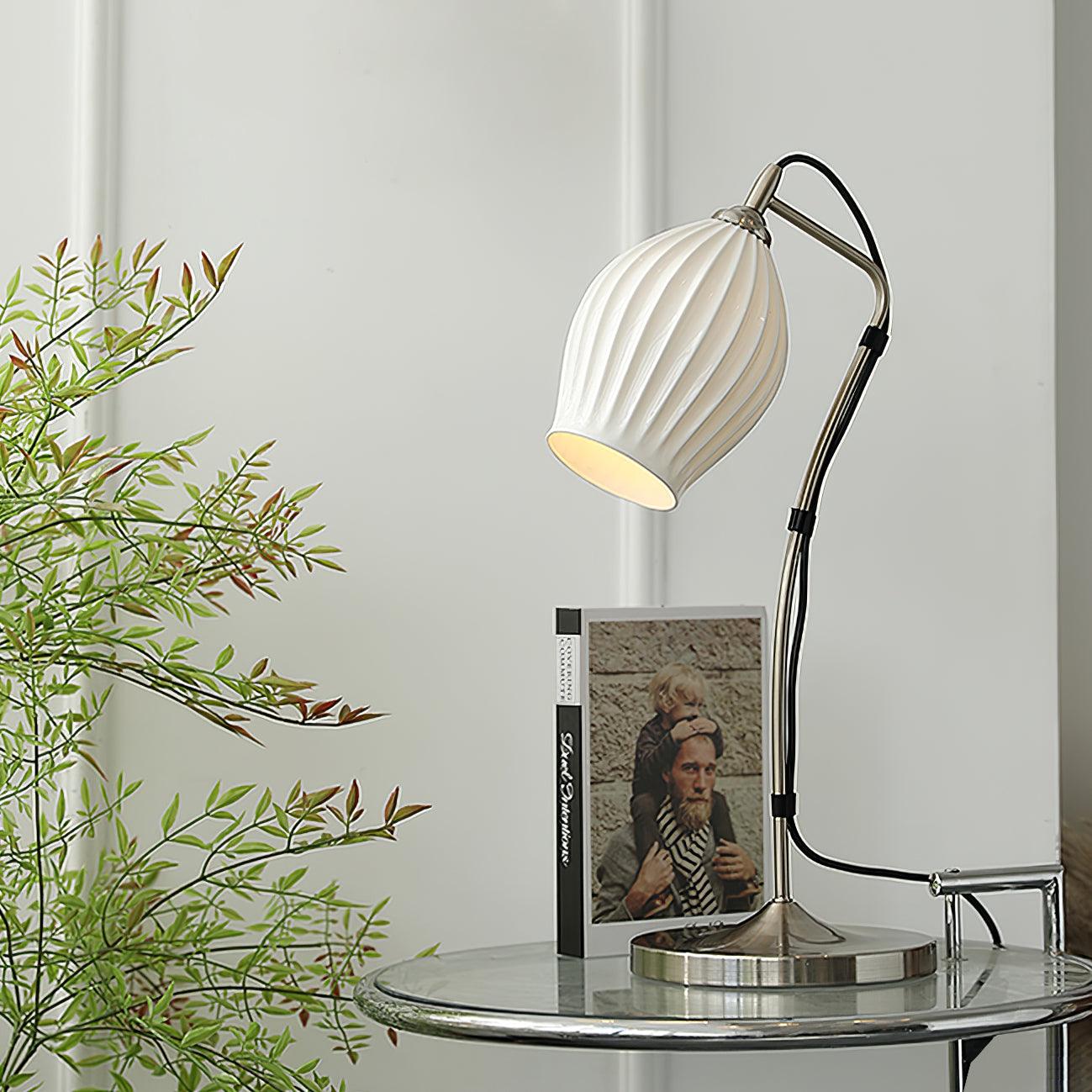 Jude Vintage Table Lamp - Letslighting