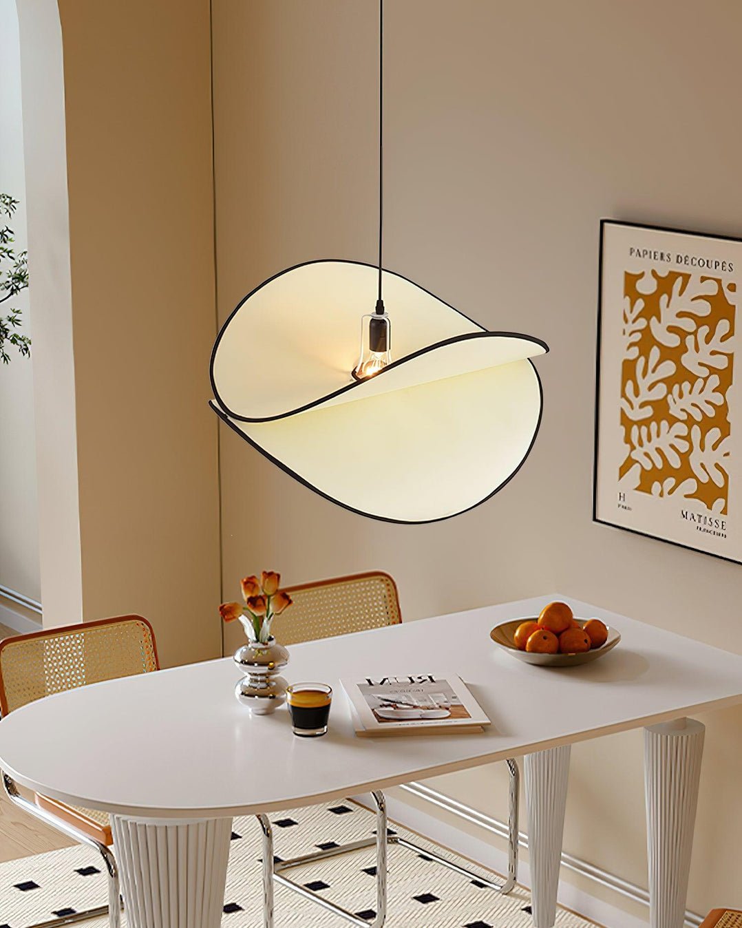 Lioran Fabric Artistic Pendant Lamp - Letslighting