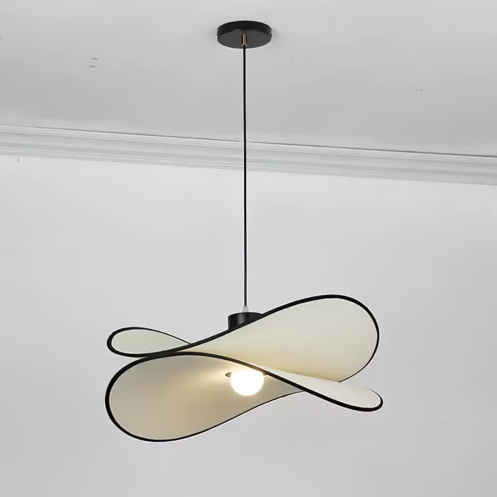Lioran Fabric Artistic Pendant Lamp - Letslighting