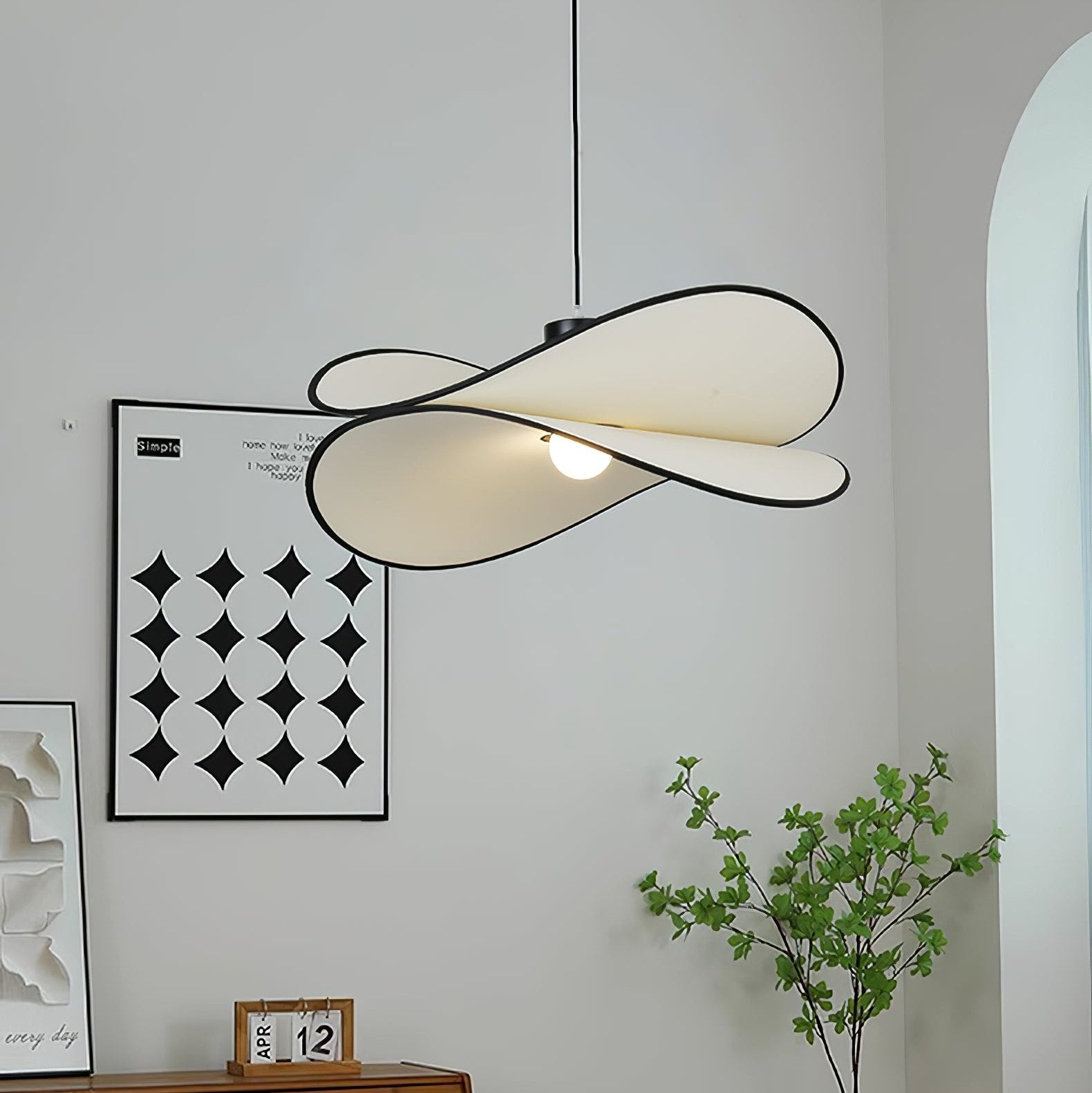 Lioran Fabric Artistic Pendant Lamp - Letslighting