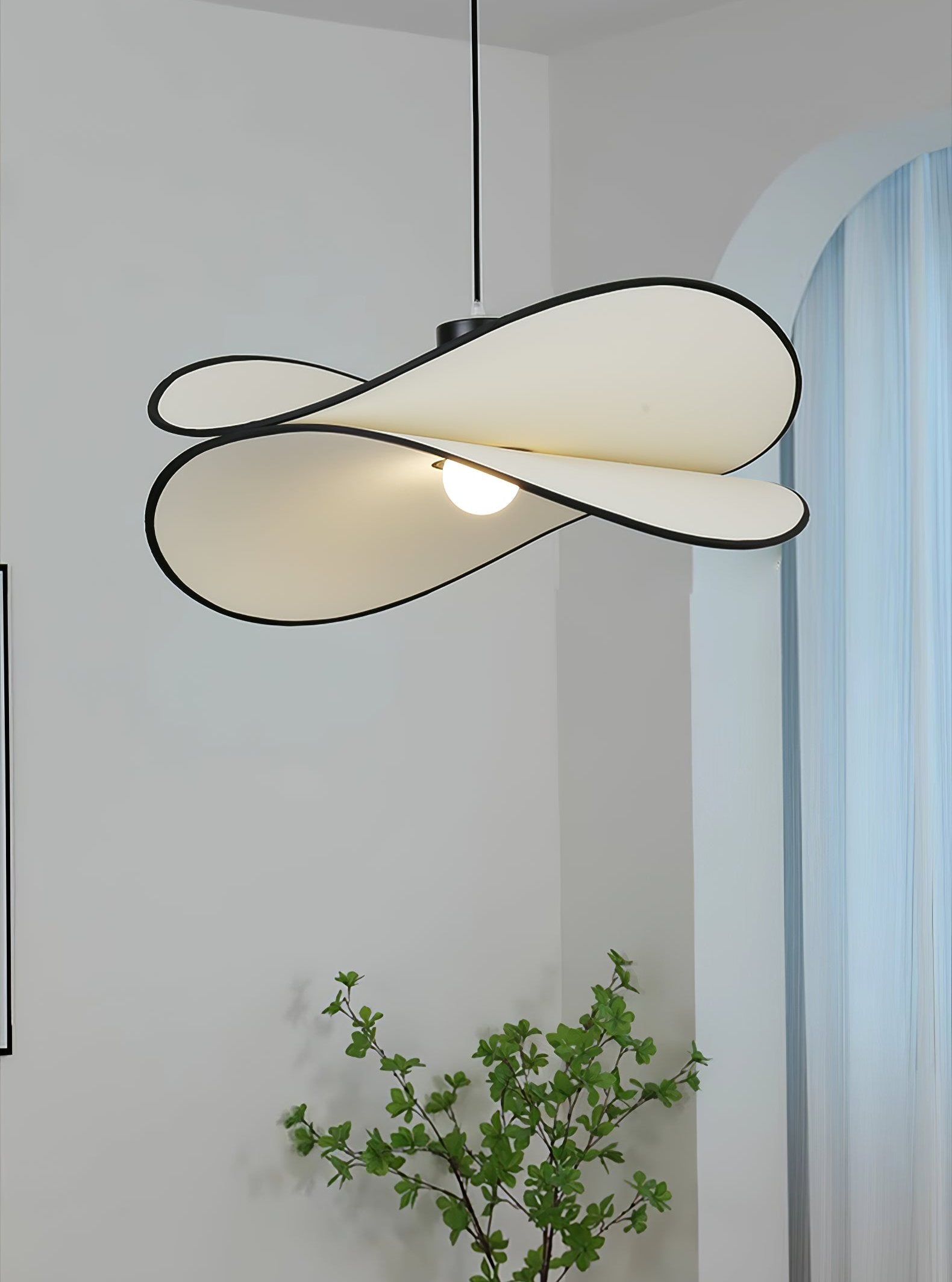 Lioran Fabric Artistic Pendant Lamp - Letslighting