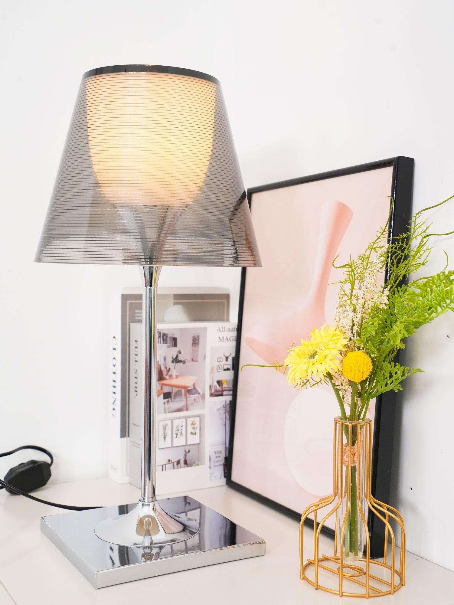 Bravon Plastic Table Lamp - Letslighting