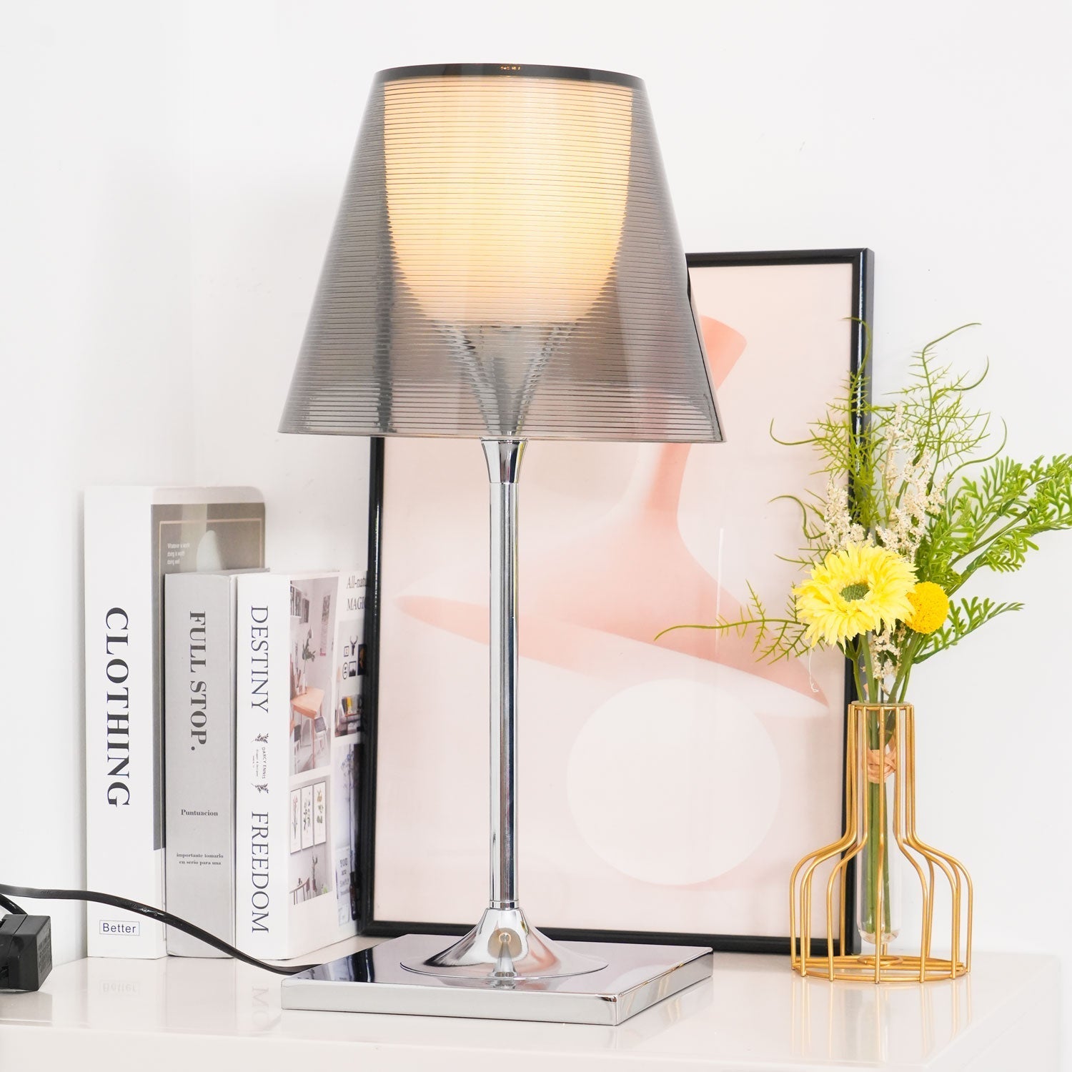Bravon Plastic Table Lamp - Letslighting