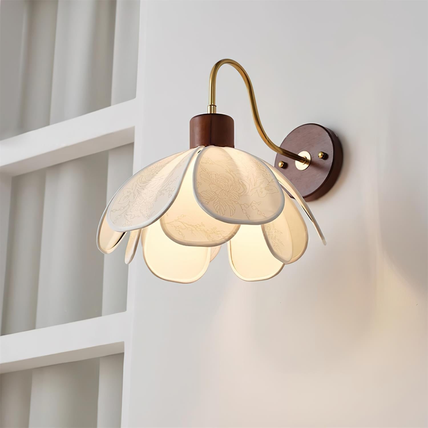 Ritta Vintage Floral Wall Lamp - Letslighting