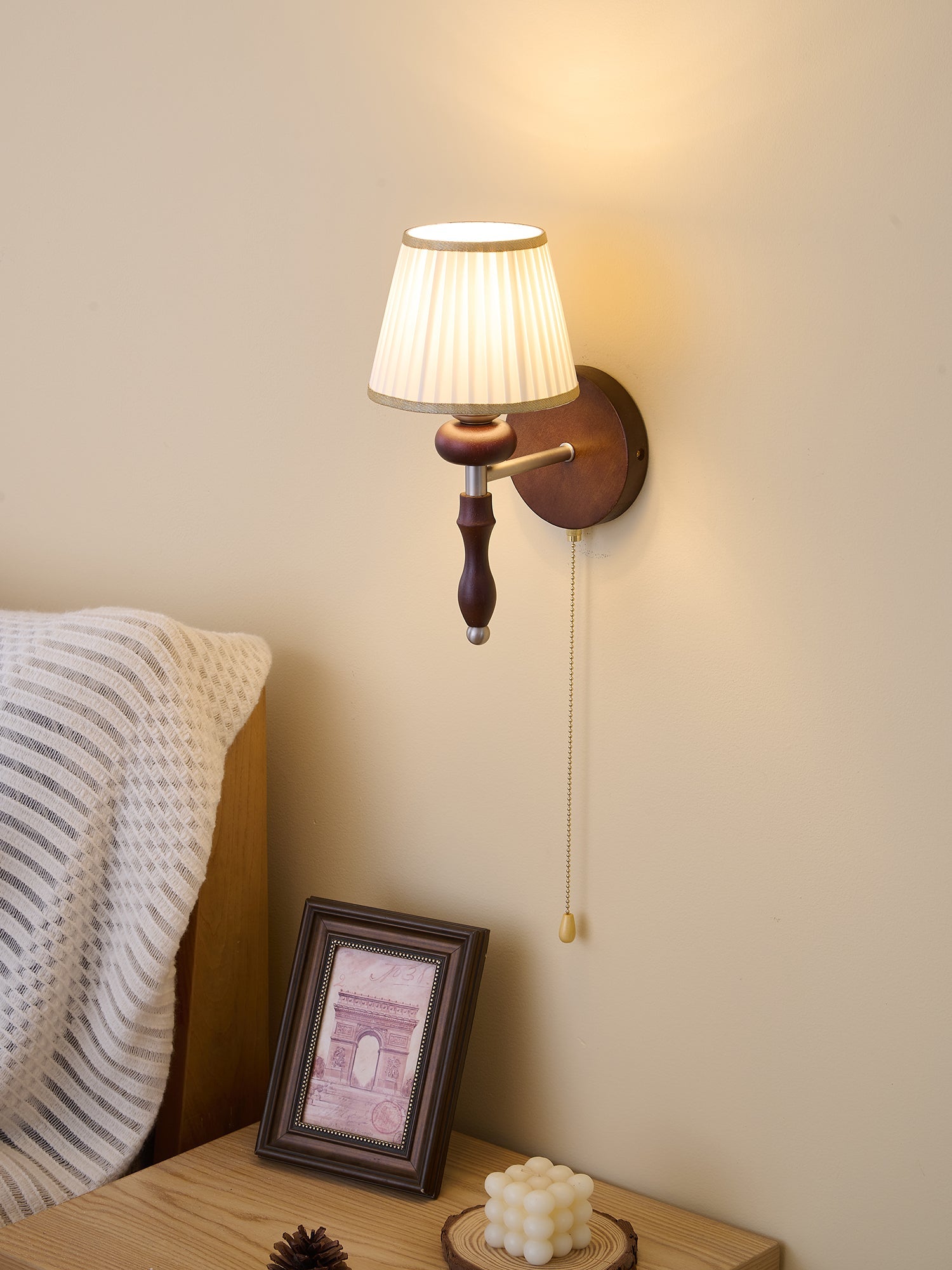 Eshae Premium Nordic Art Fabric Wood Wall Lamp - Letslighting
