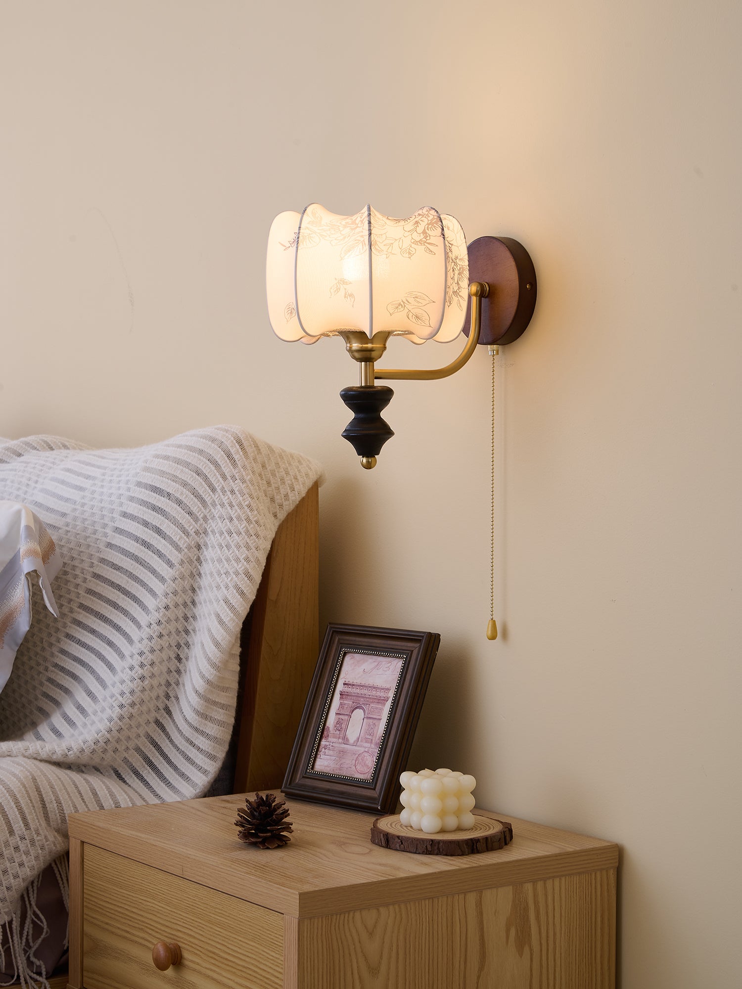 Eshae Premium Nordic Art Fabric Wood Wall Lamp - Letslighting