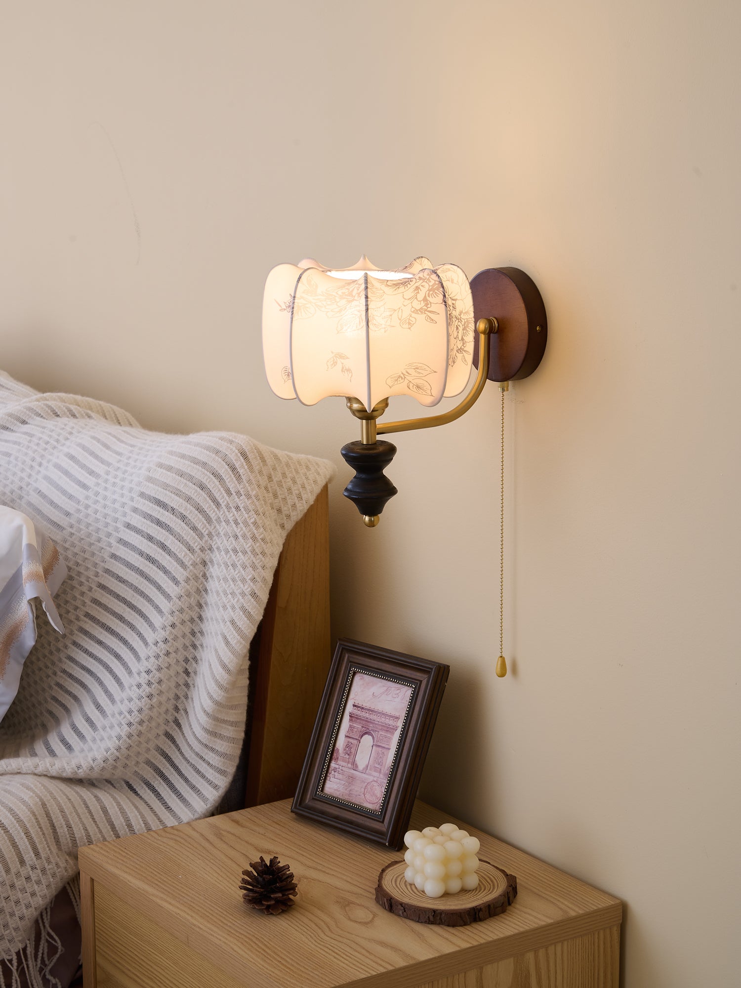 Eshae Premium Nordic Art Fabric Wood Wall Lamp - Letslighting