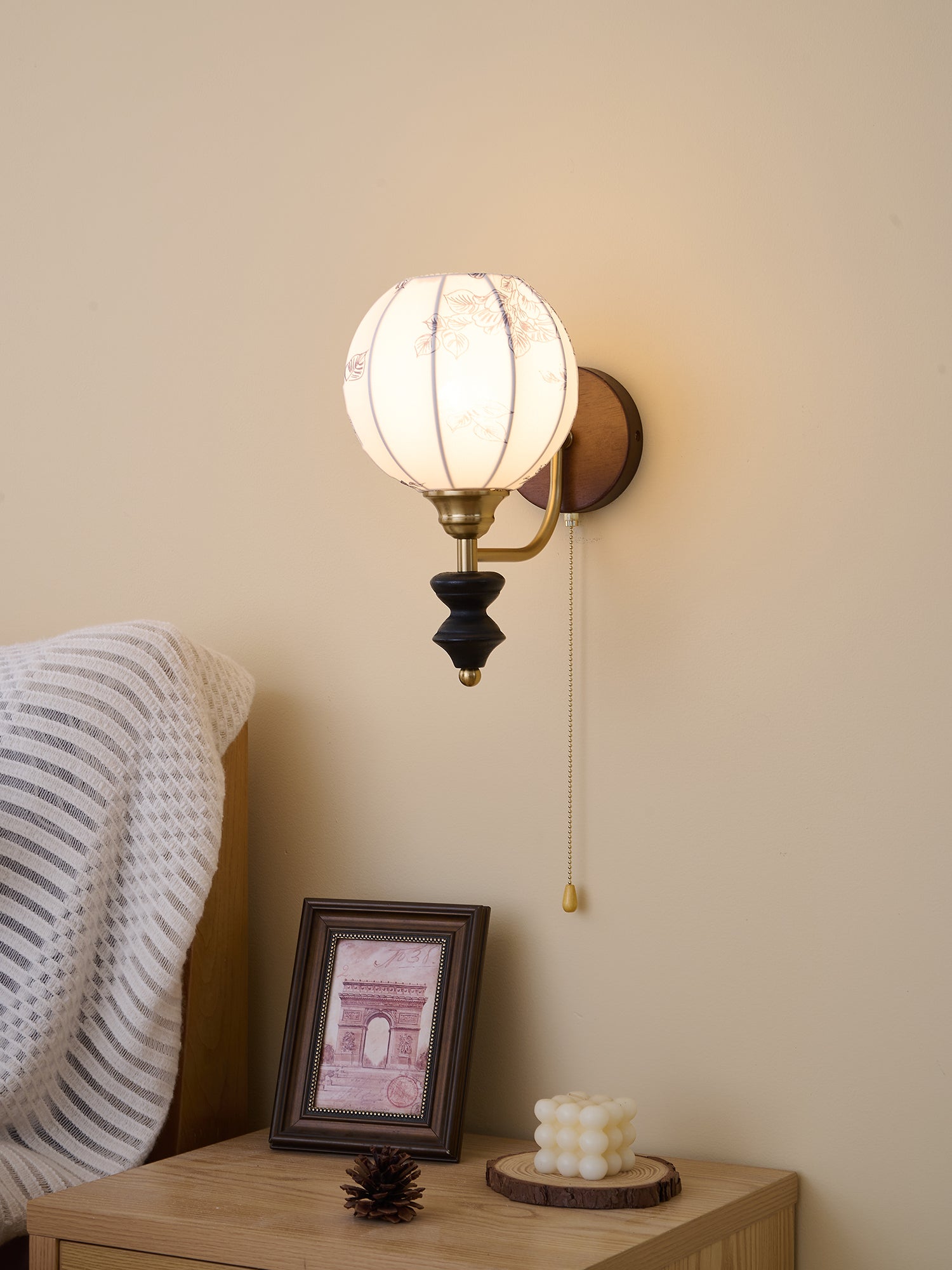 Eshae Premium Nordic Art Fabric Wood Wall Lamp - Letslighting