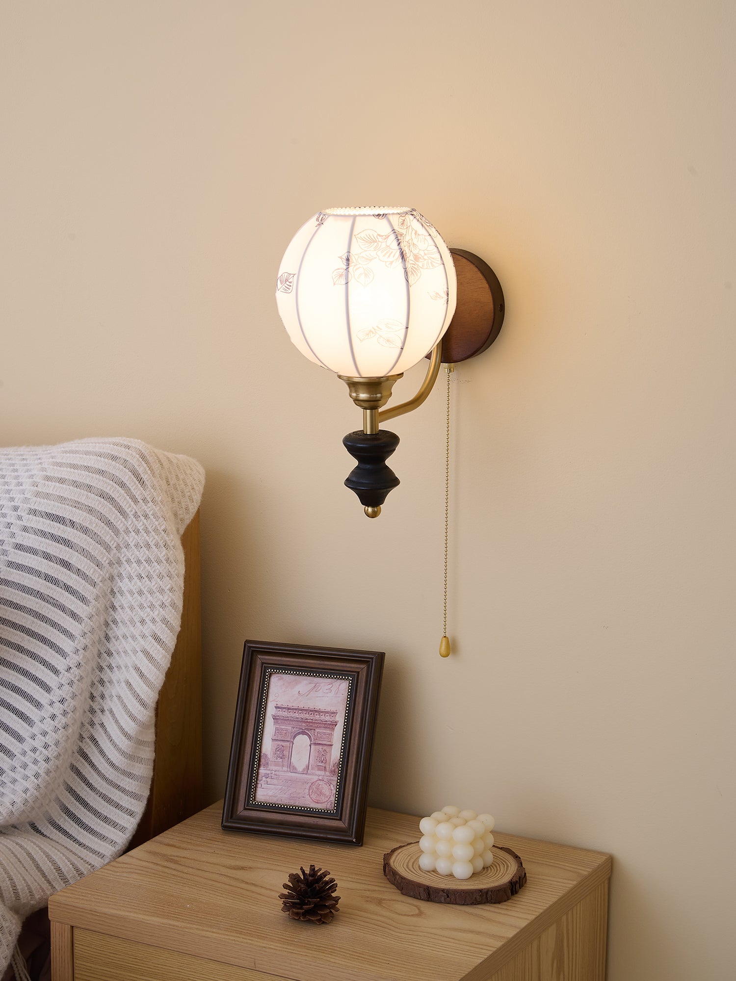 Eshae Premium Nordic Art Fabric Wood Wall Lamp - Letslighting