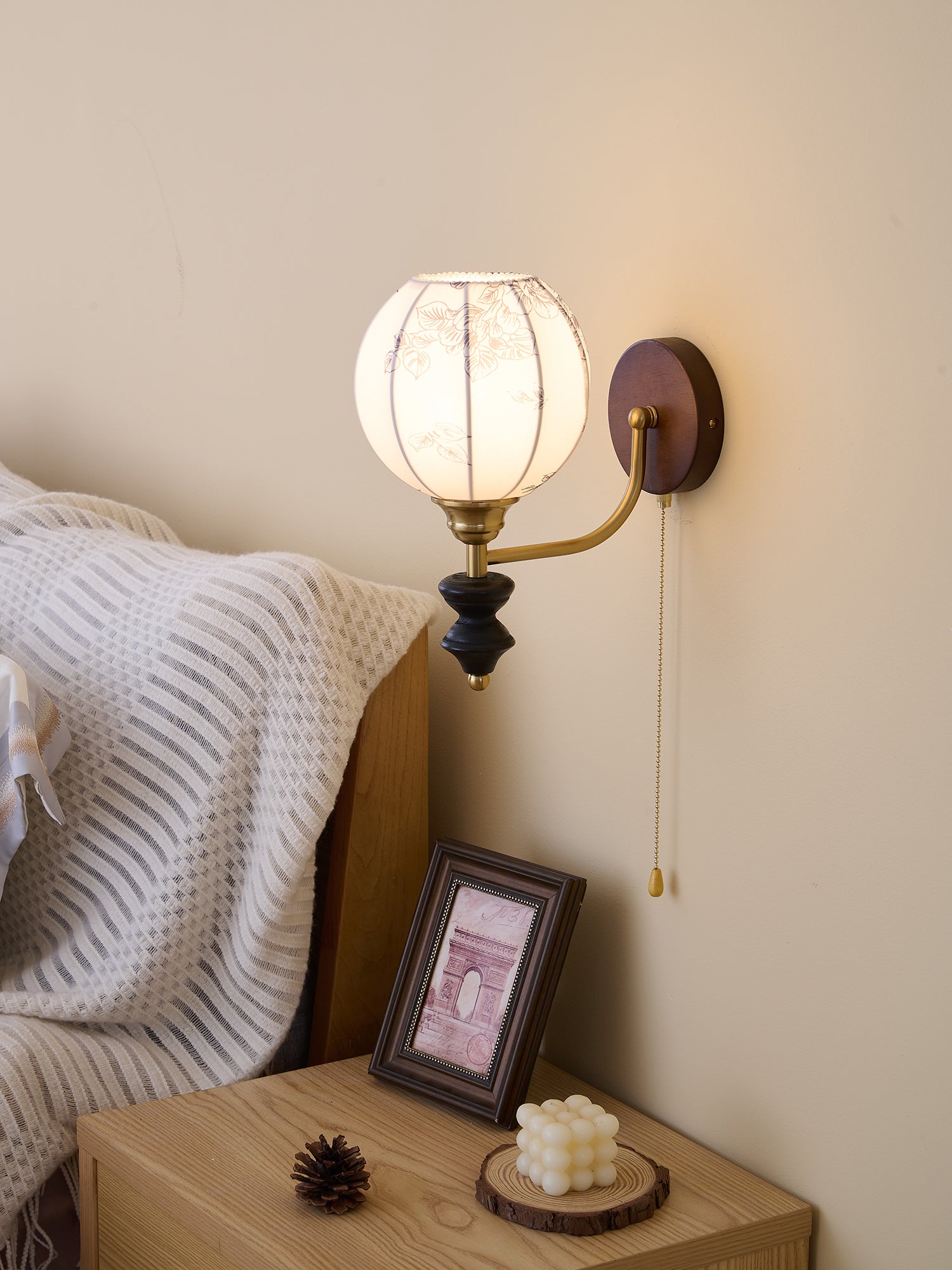 Eshae Premium Nordic Art Fabric Wood Wall Lamp - Letslighting