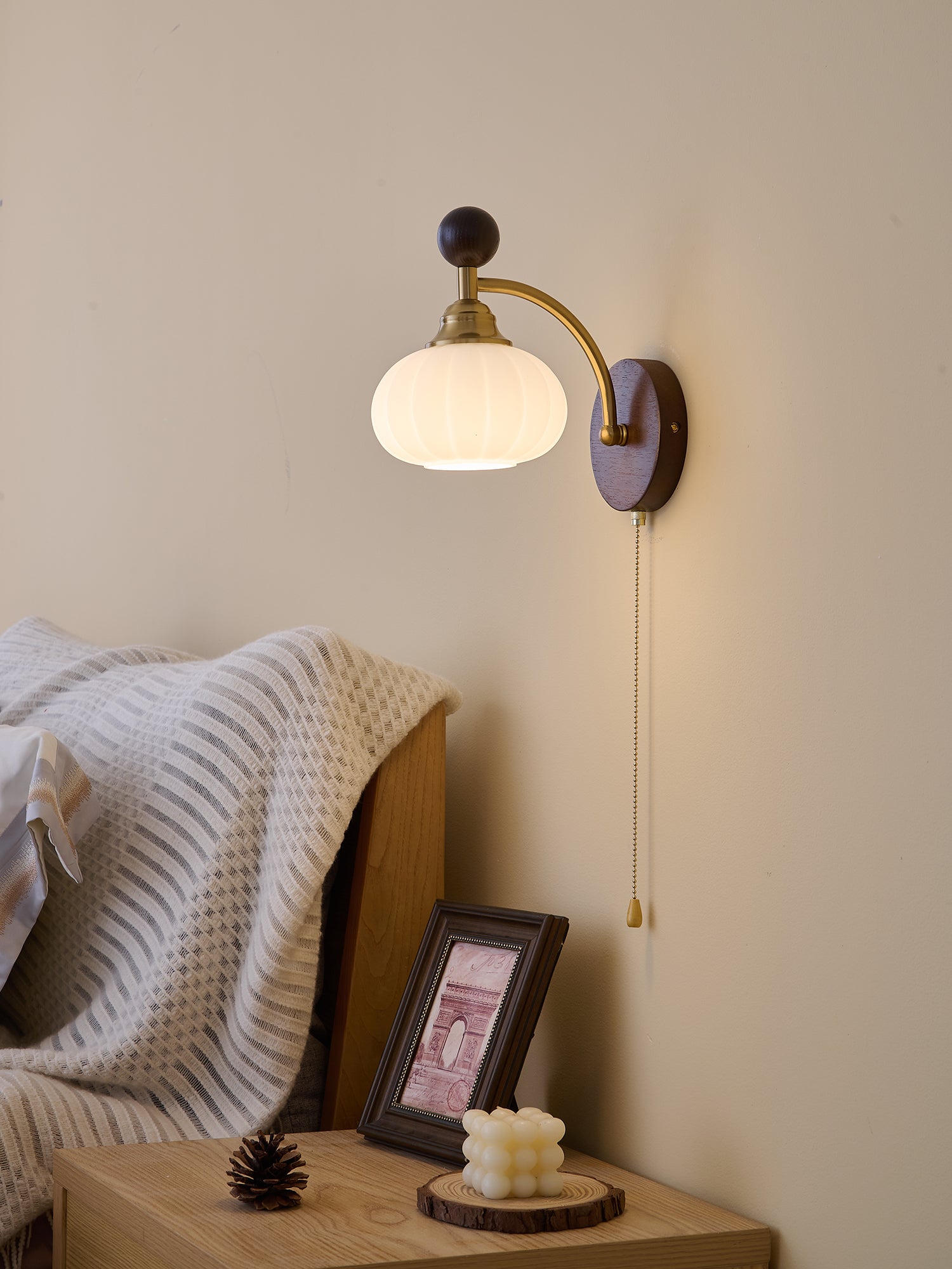 Eshae Premium Nordic Art Fabric Wood Wall Lamp - Letslighting