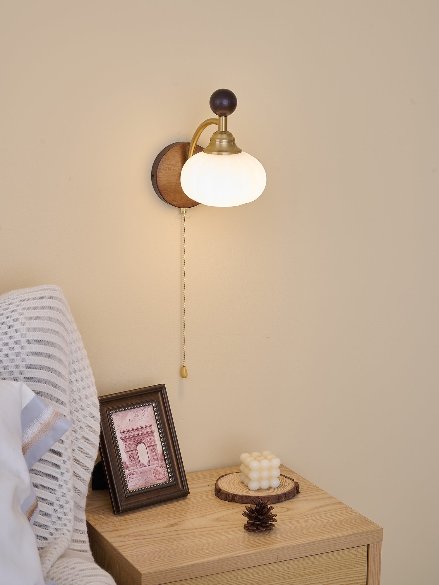 Eshae Premium Nordic Art Fabric Wood Wall Lamp - Letslighting