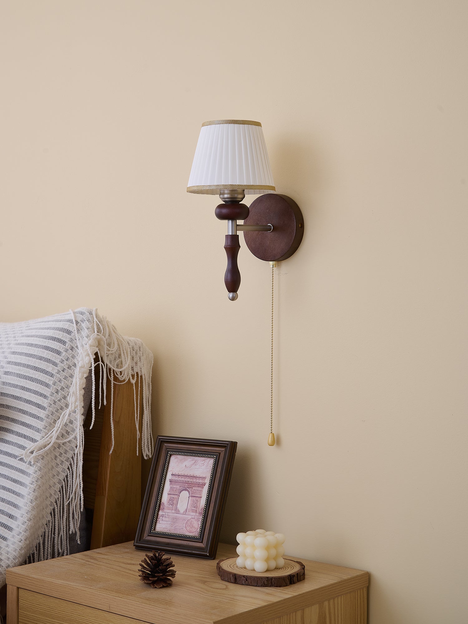Eshae Premium Nordic Art Fabric Wood Wall Lamp - Letslighting