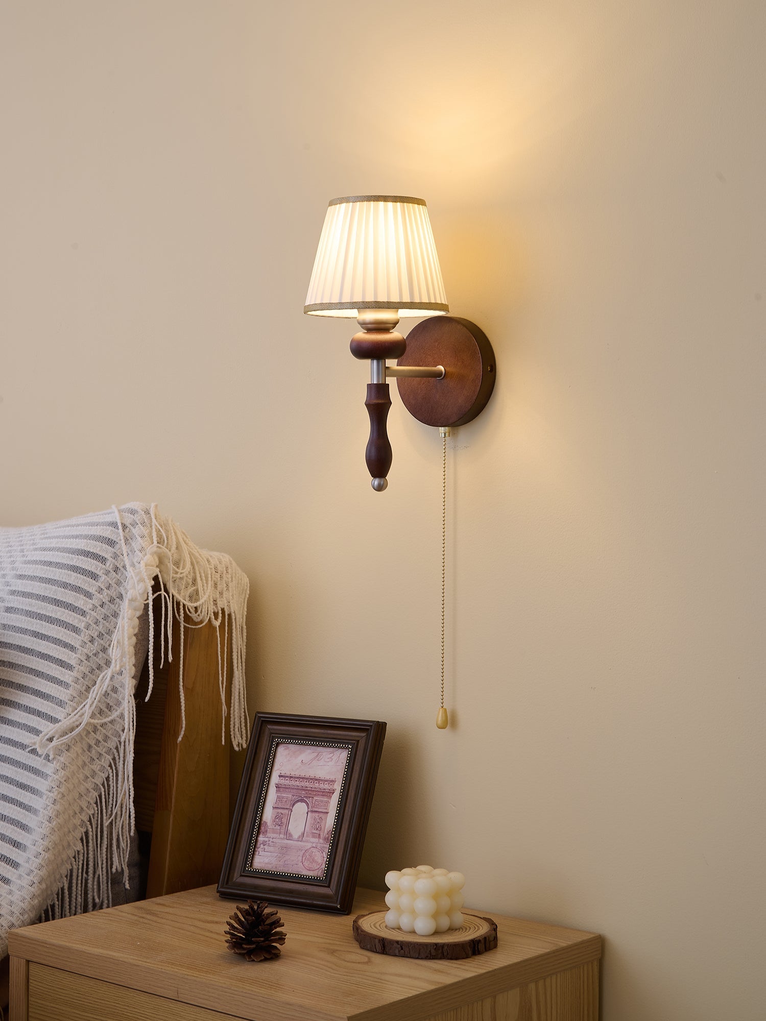 Eshae Premium Nordic Art Fabric Wood Wall Lamp - Letslighting