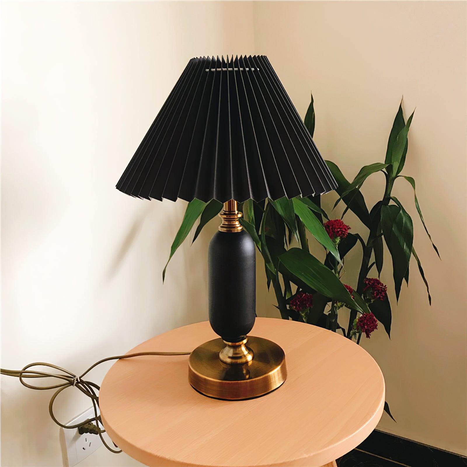 Aurmarila Fabric Table Lamp - Letslighting