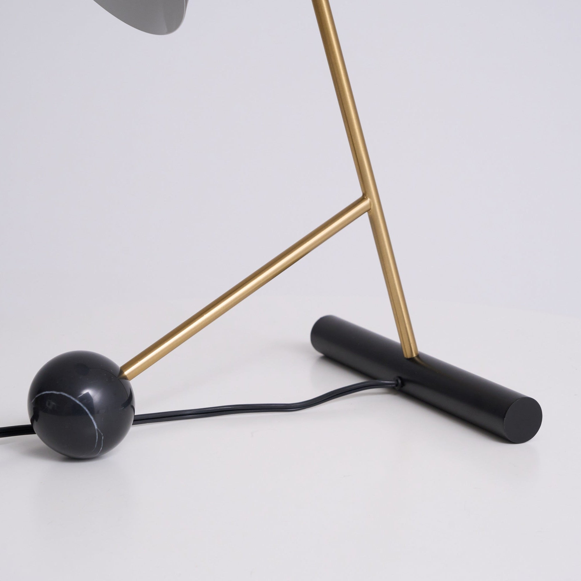 Zephyre Marble Geometric Table Lamp - Letslighting