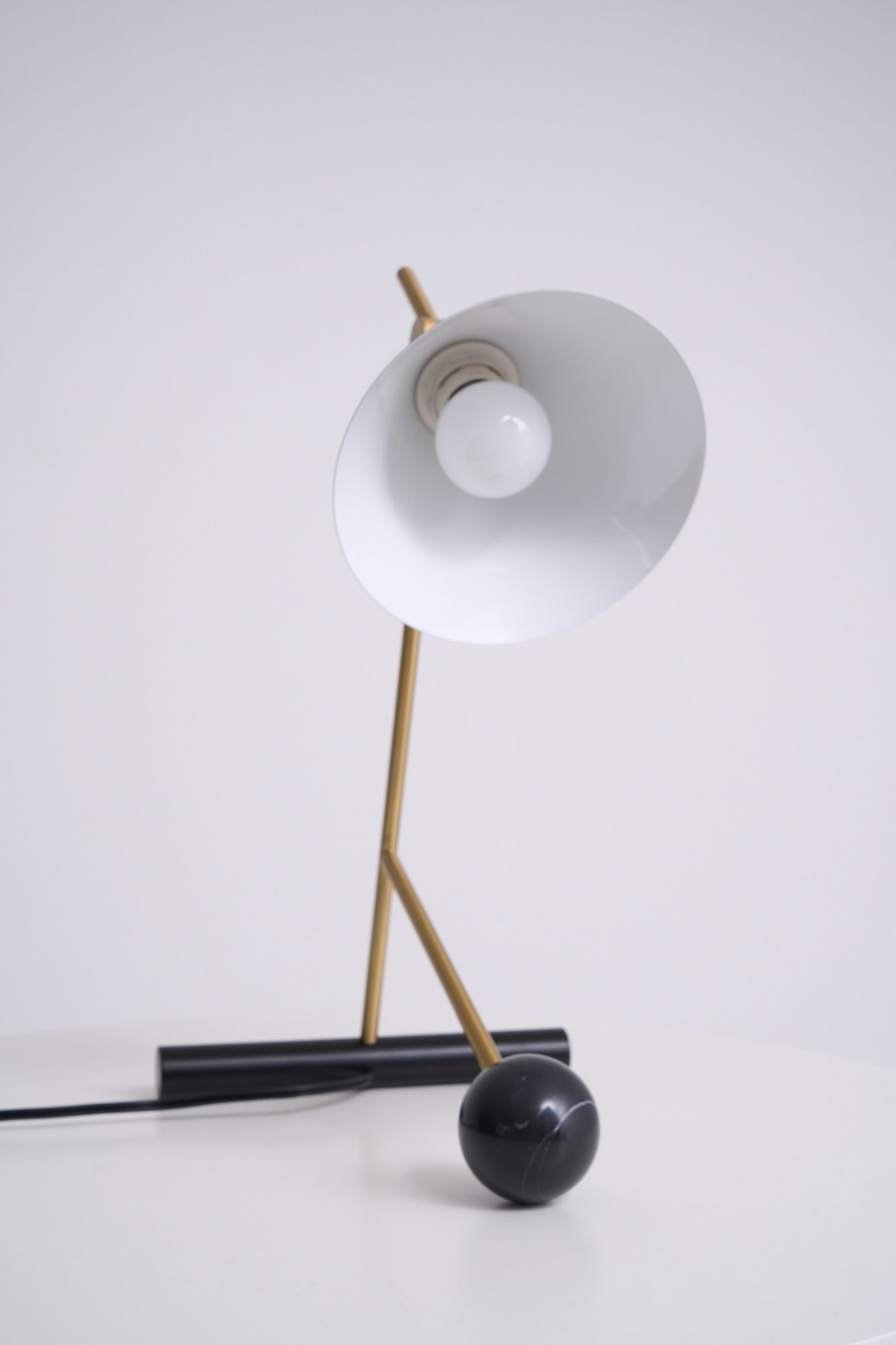 Zephyre Marble Geometric Table Lamp - Letslighting